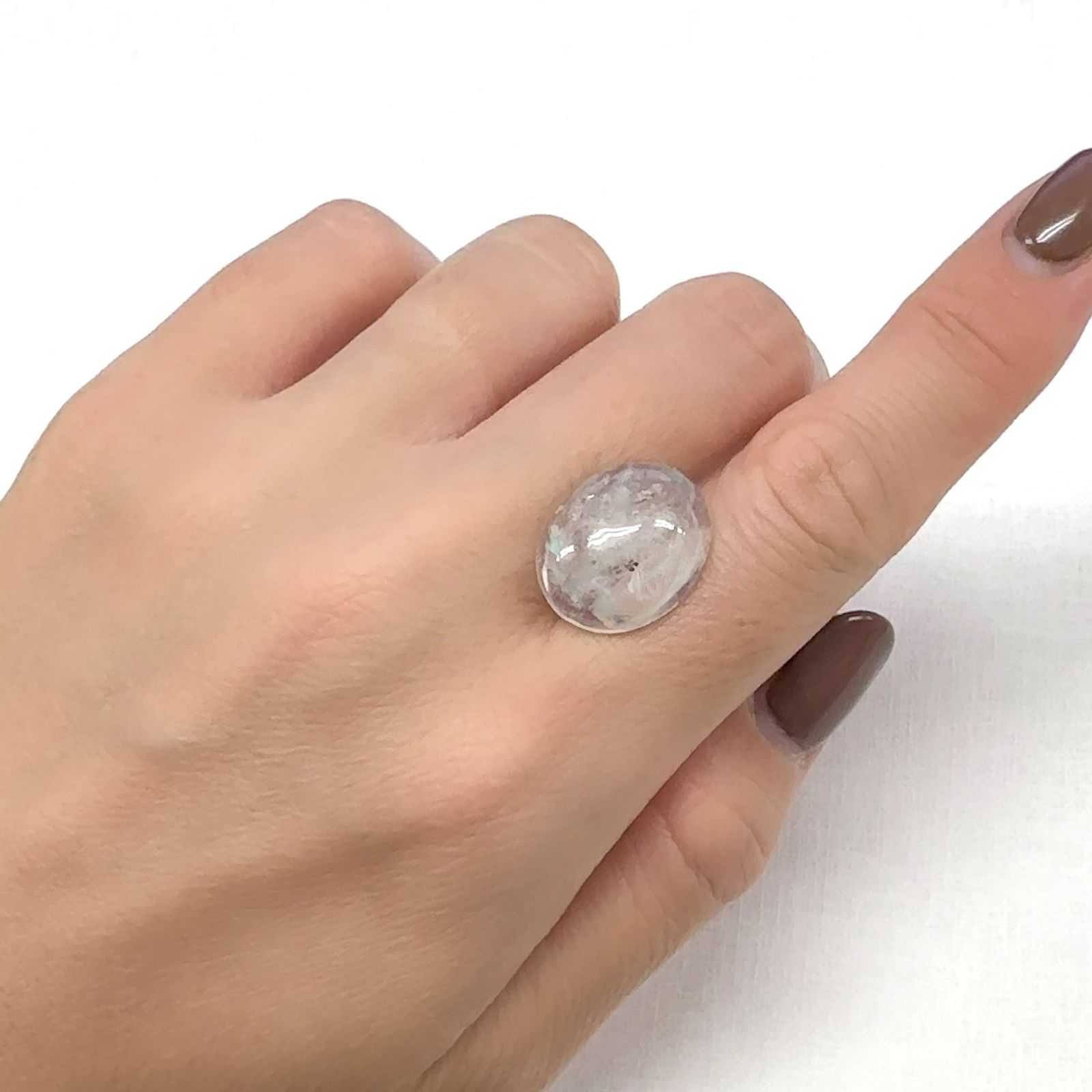 アホイトインクォーツ 南アフリカ・メッシーナ鉱山産 11.49ct [241029317]17.7x14.6mm前後