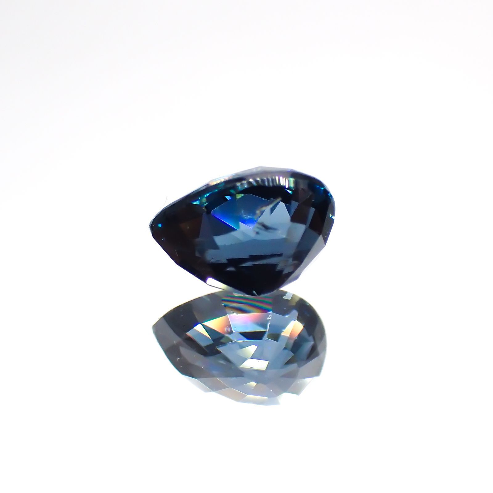 コバルトブルースピネル(宝石名ブルー・スピネル)スリランカ産 1.076ct ソ付(日独)[220113828]6.67x4.73mm前後
