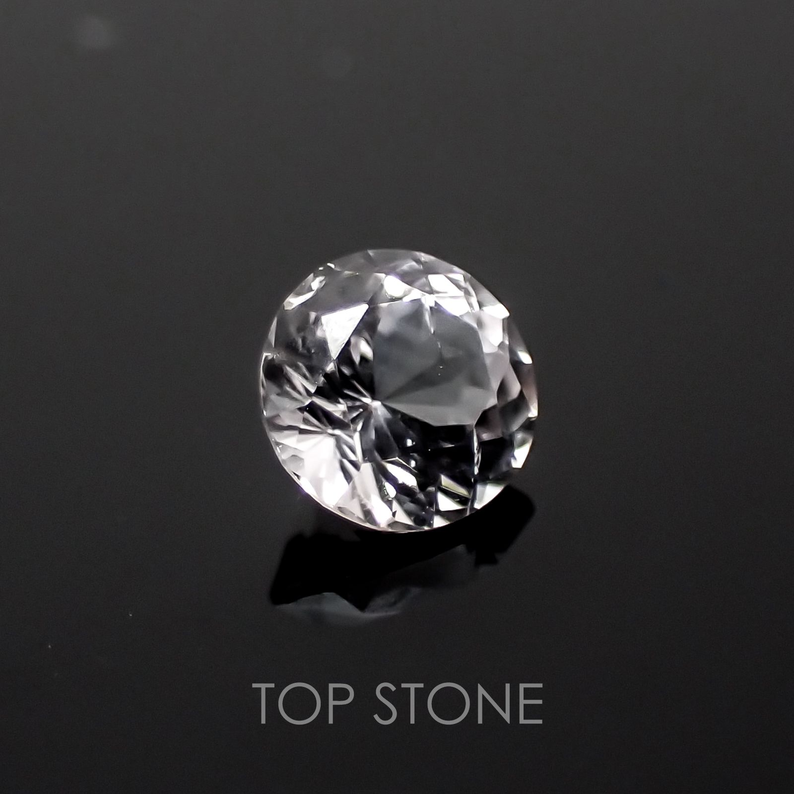 アクロアイト(ホワイトトルマリン) ナイジェリア産 ルース 0.25ct[20129059]4×4mm前後