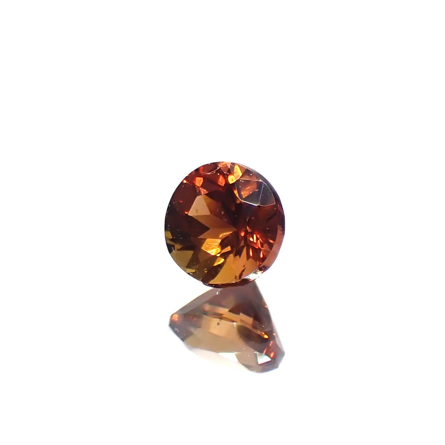 ゴールデンアイオライト マダガスカル産 0.13ct[240527664]3.2x3.2mm前後