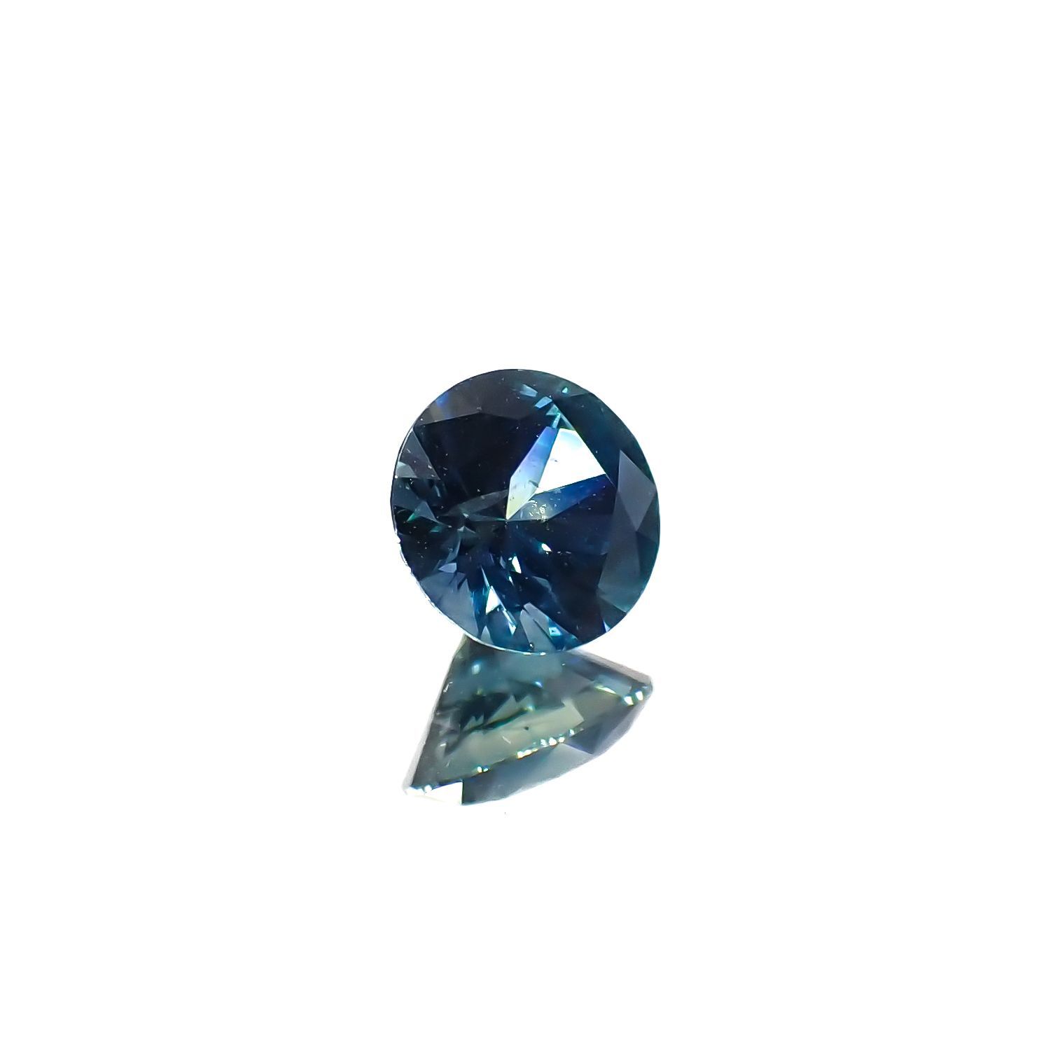 モンタナサファイア(宝石名サファイア)アメリカ・モンタナ州産 0.59ct 識別済[220616652]5.1x5.1mm前後