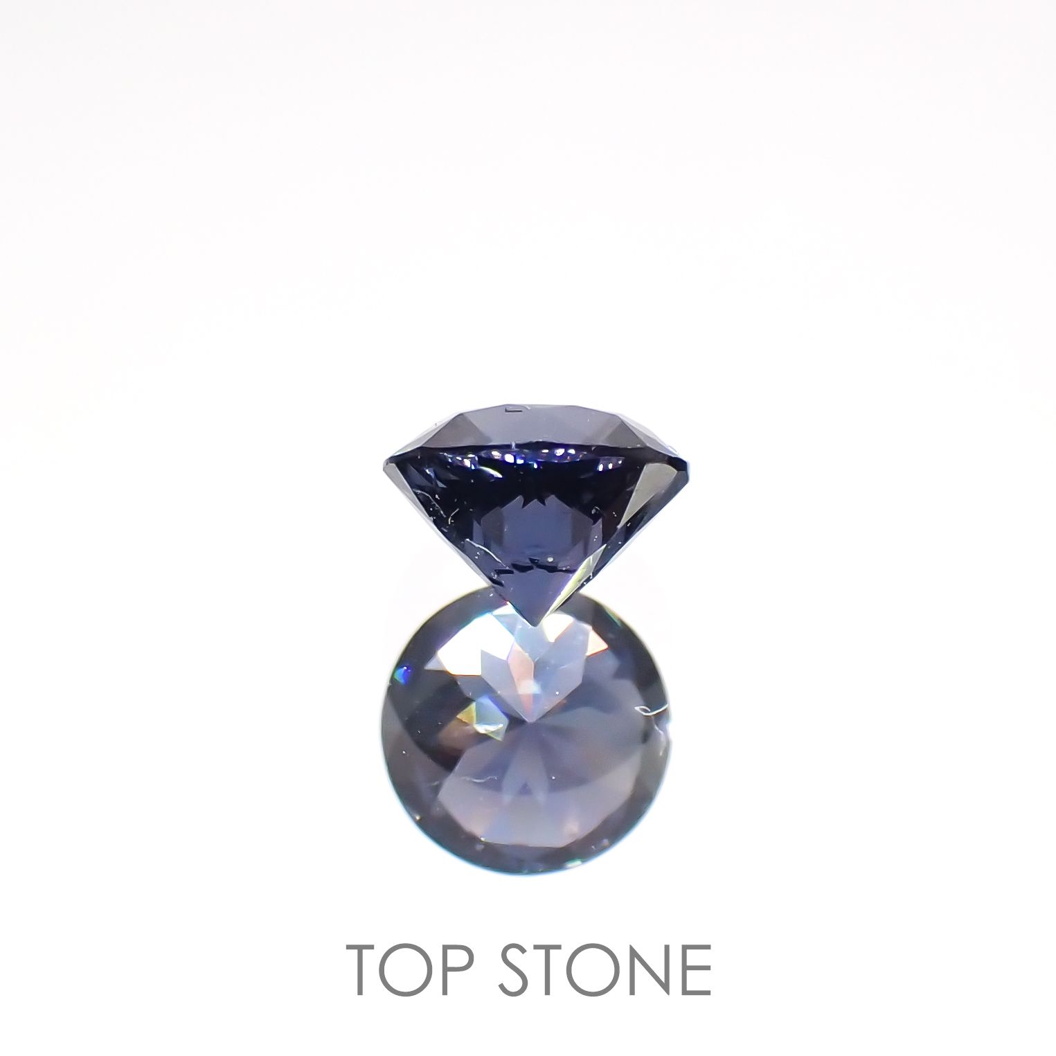 ブルーグレイッシュスピネル(宝石名スピネル)ビルマ/マダガスカル産 0.52ct 識別済[220516053]4.9x4.9mm前後