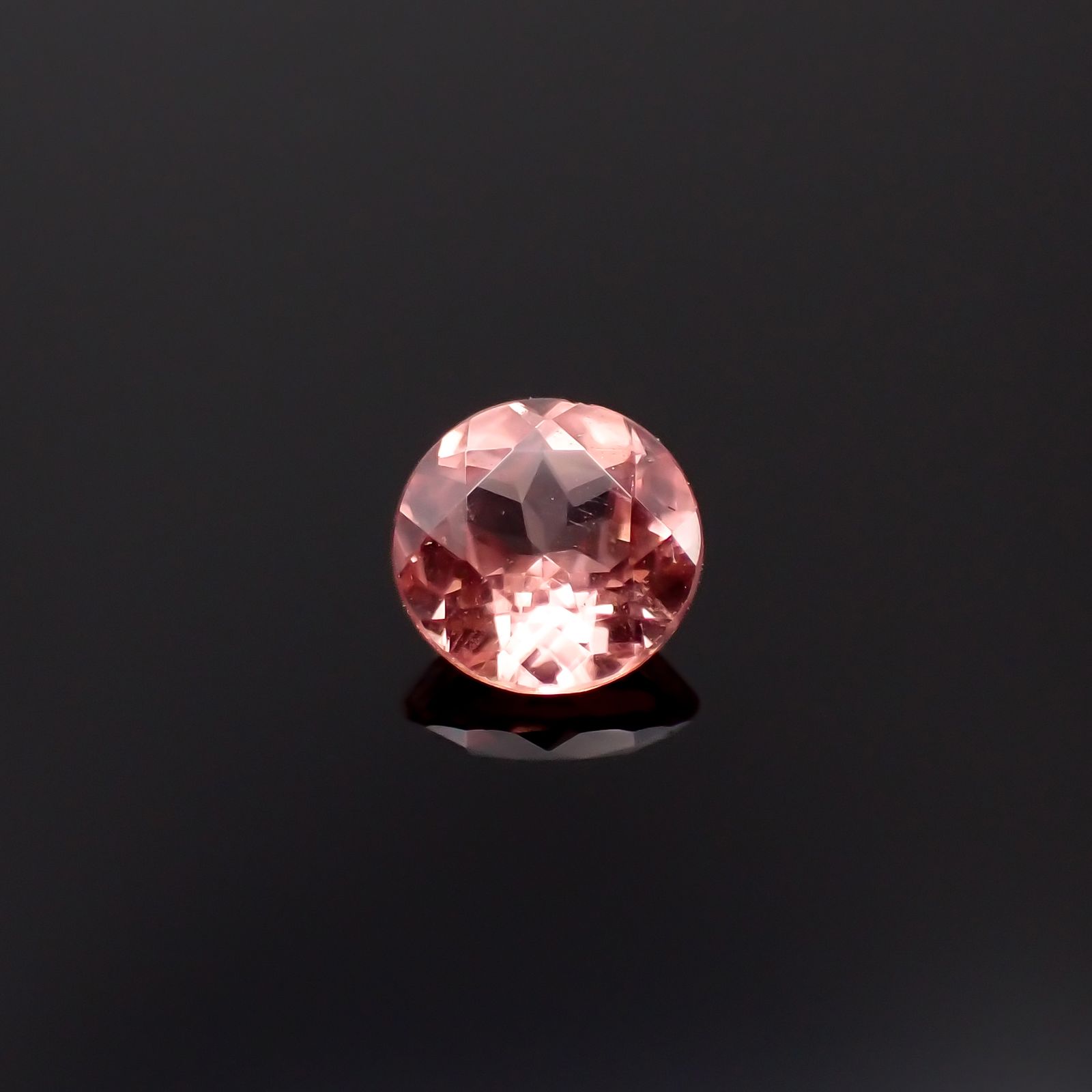 ロードクロサイト(宝石名ロードクロサイト)アメリカ・コロラド州・デトロイトシティ鉱山産 0.32ct 識別済[231224916]4.2x4.2mm前後