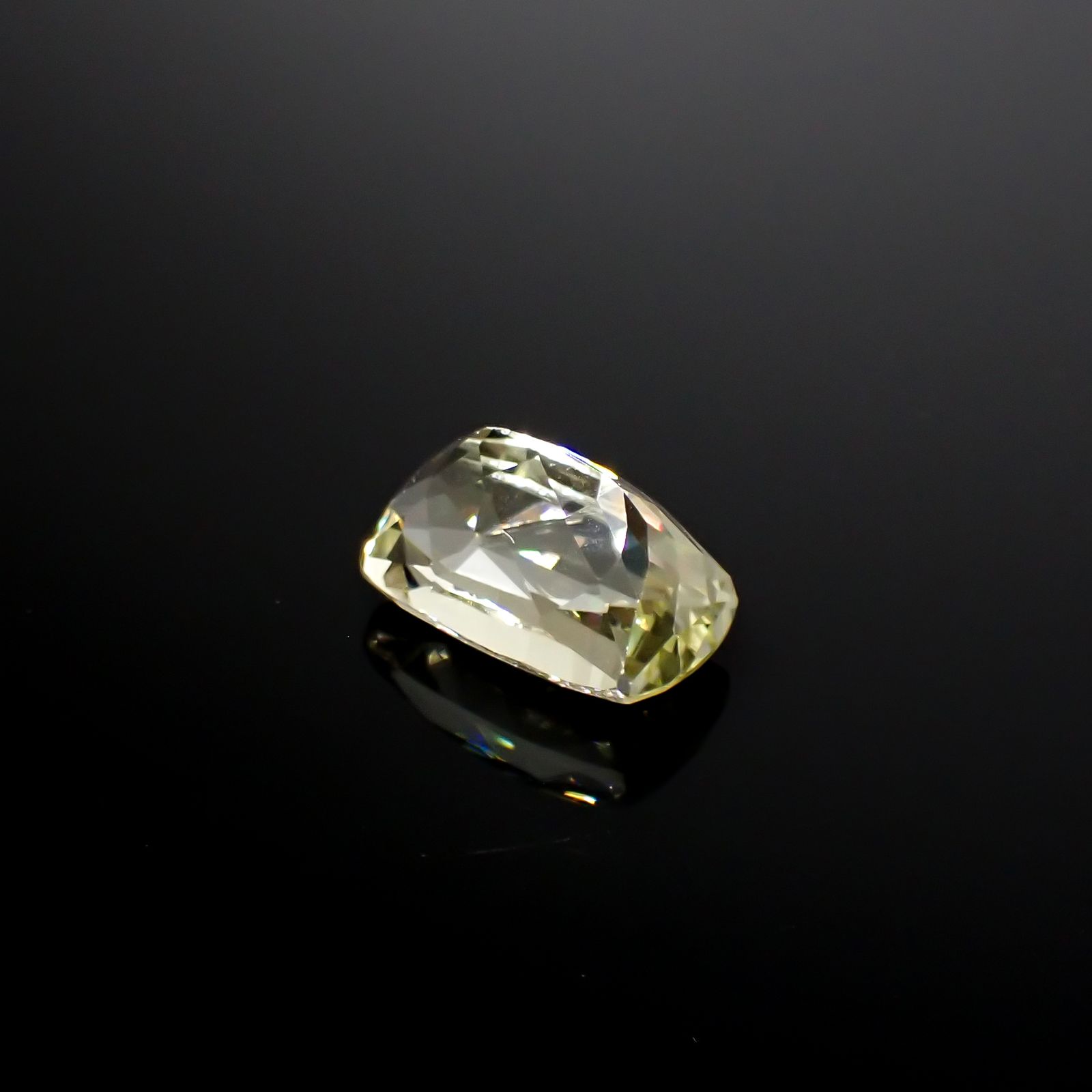 トリフェーン アフガニスタン産 22.65ct[240928700]19.4x12.3mm前後