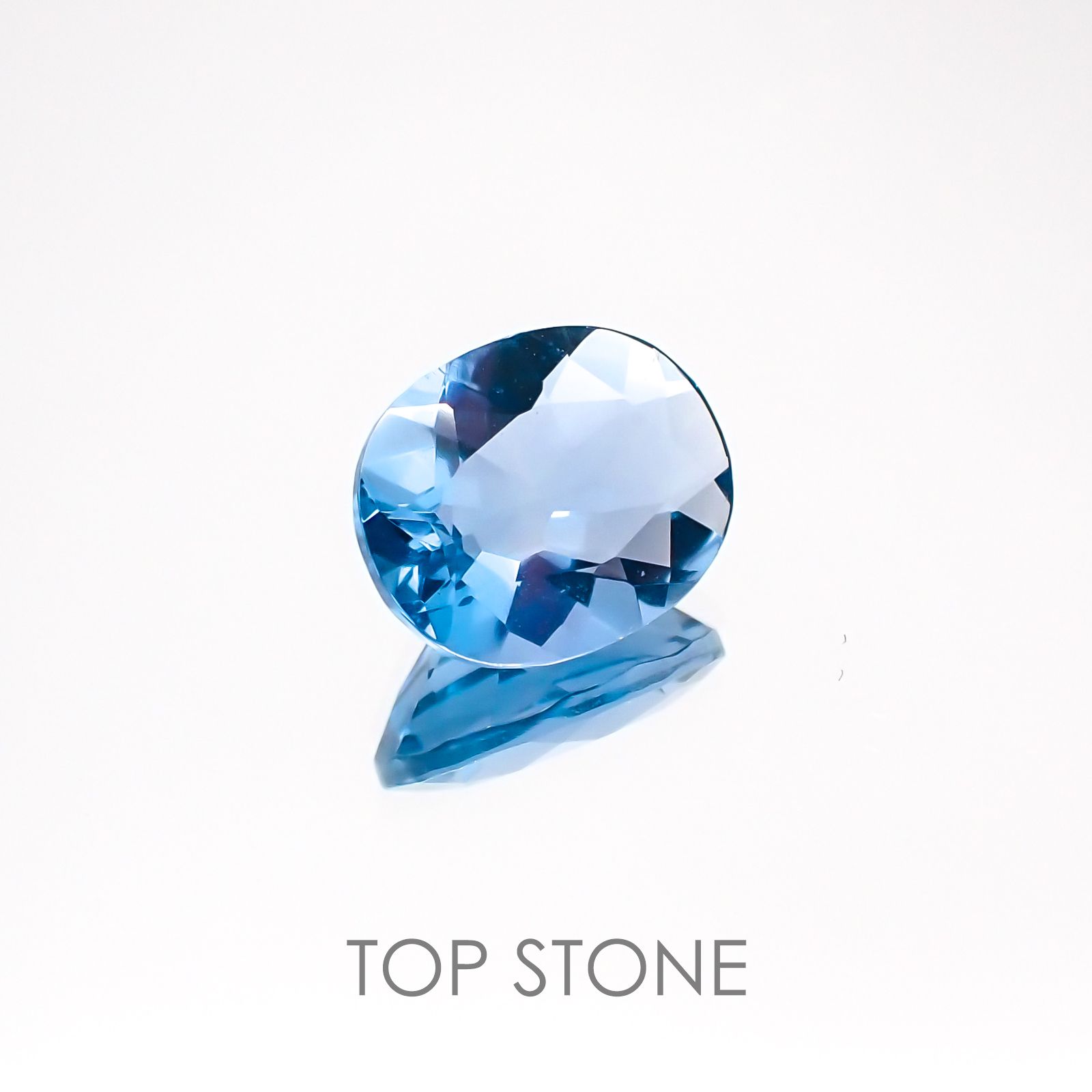 カラーチェンジフローライト ブラジル産 ルース 2.89ct[20117801]10.2×8.1mm前後