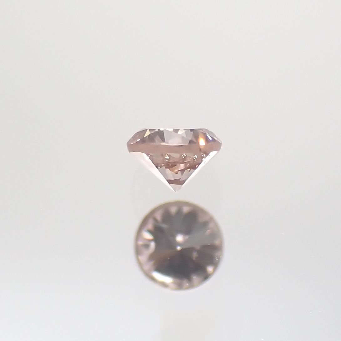 ピンクダイヤモンド(宝石名ダイヤモンド) I-1 / FANCY LIGHT ORANGY PINK 0.044ct  ソ付[210812231]2.1×2.1mm前後 | TOP STONE(トップストーン)