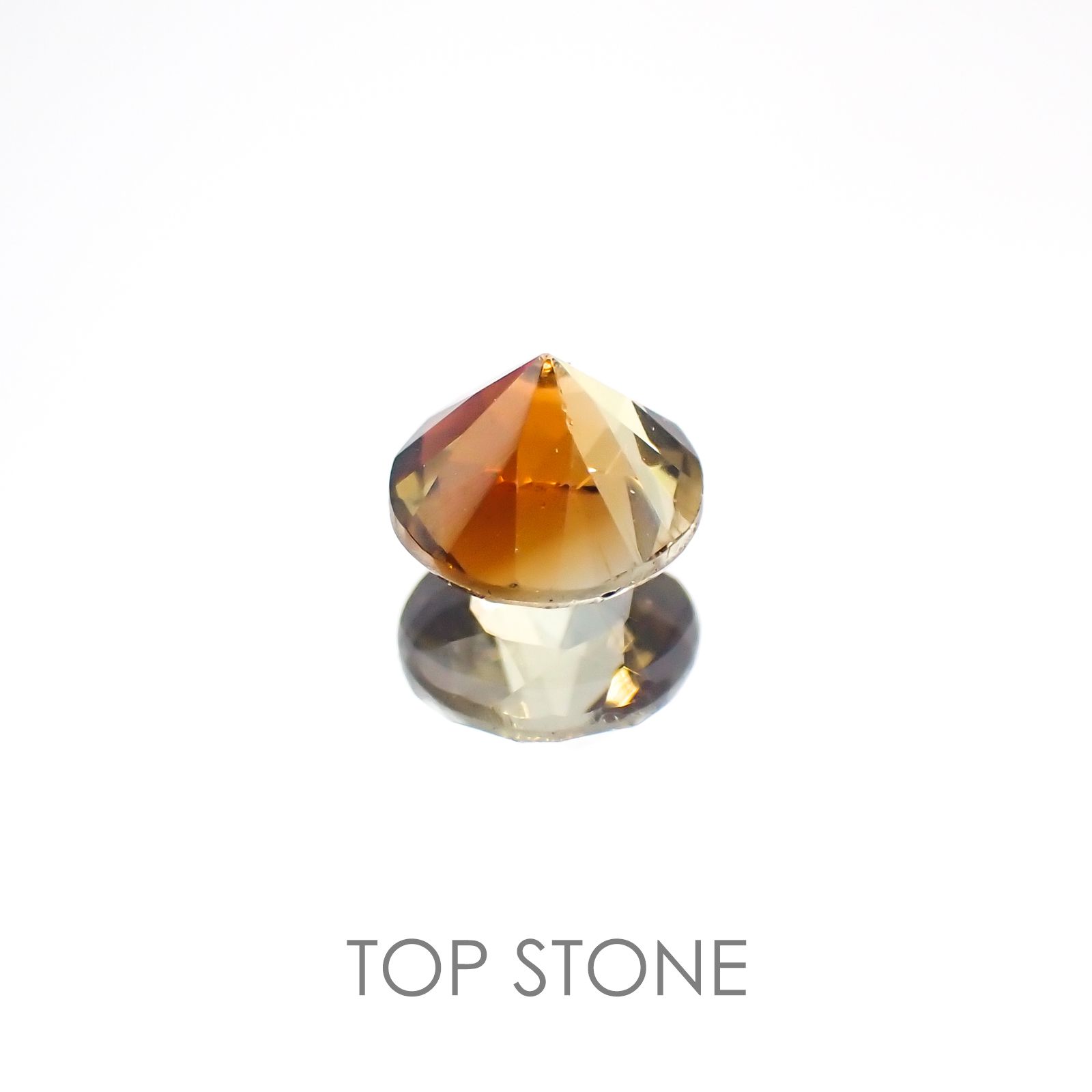 バイカラーアンダリュサイト スリランカ産 ルース 0.52ct[20117459]5×4.9mm前後