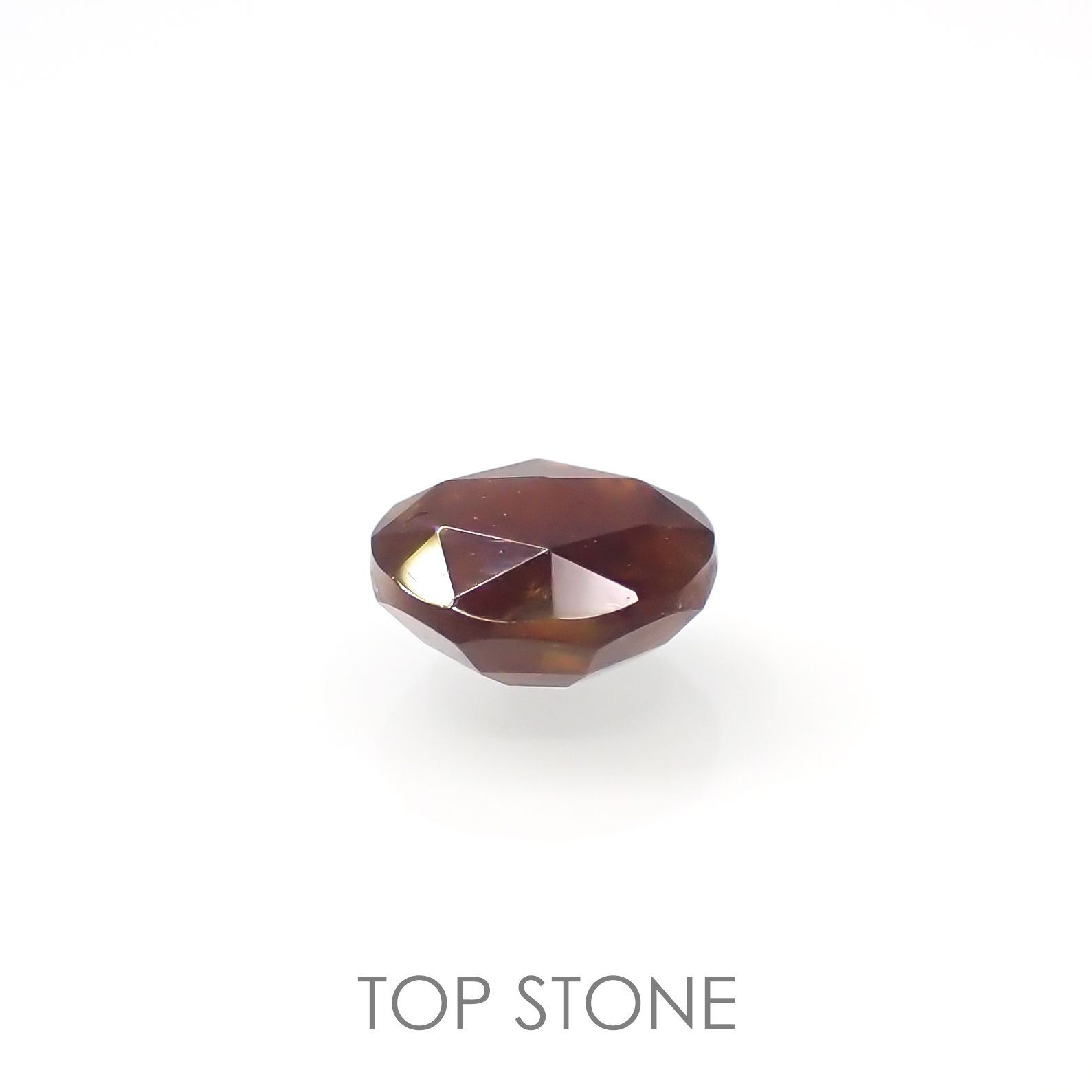 レインボーガーネット 日本・奈良県天川村産 0.98ct[220515985]5.9x5.8mm前後