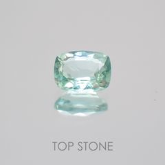 ミントベリル(宝石名グリーン・ベリル) ブラジル産 0.46ct 識別済[21069828]5.6×4mm前後