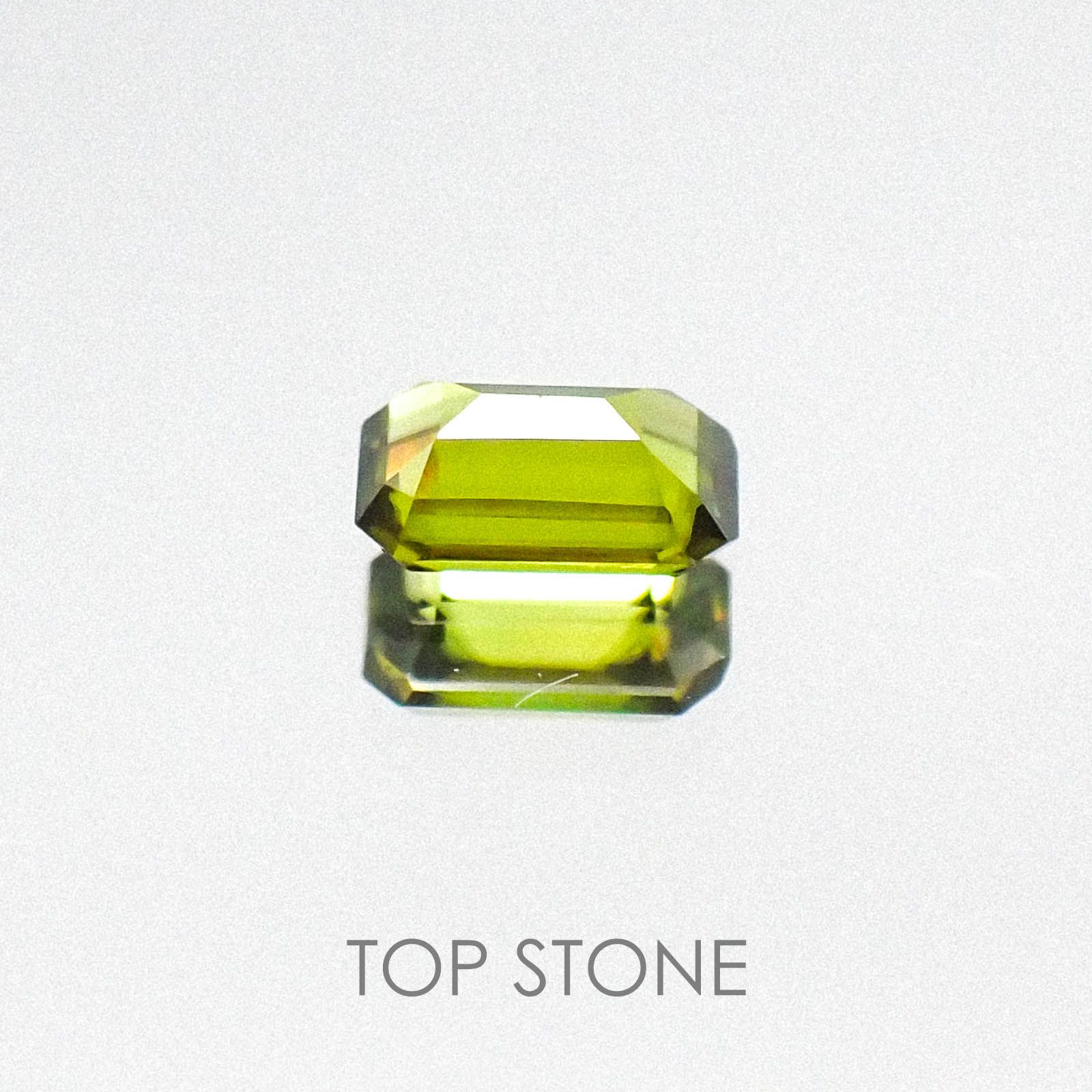 スフェーン パキスタン産 ルース 0.26ct[20084494]4.7×3mm前後