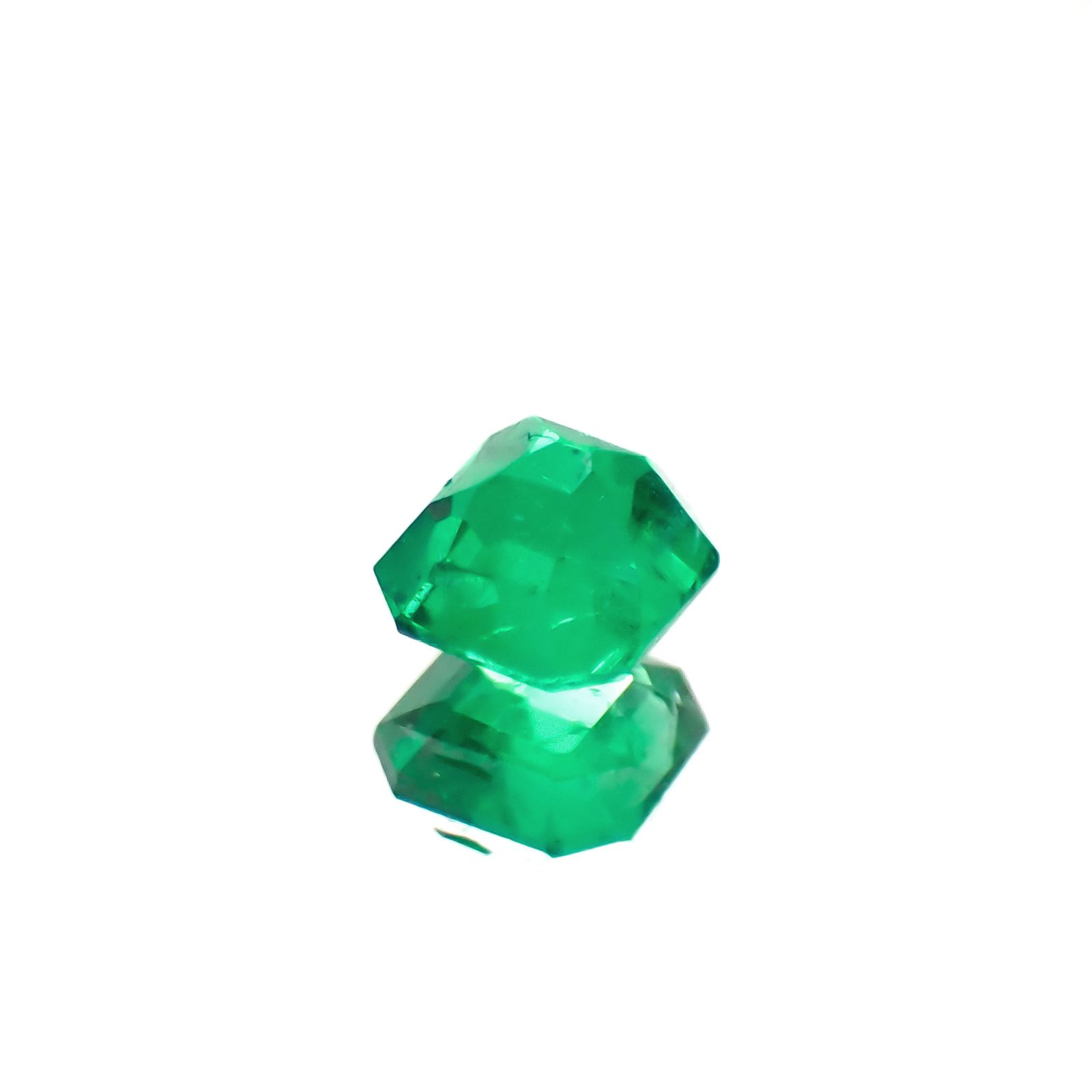 エメラルド コロンビア産 0.18ct[230421711]3.3x3.1mm前後
