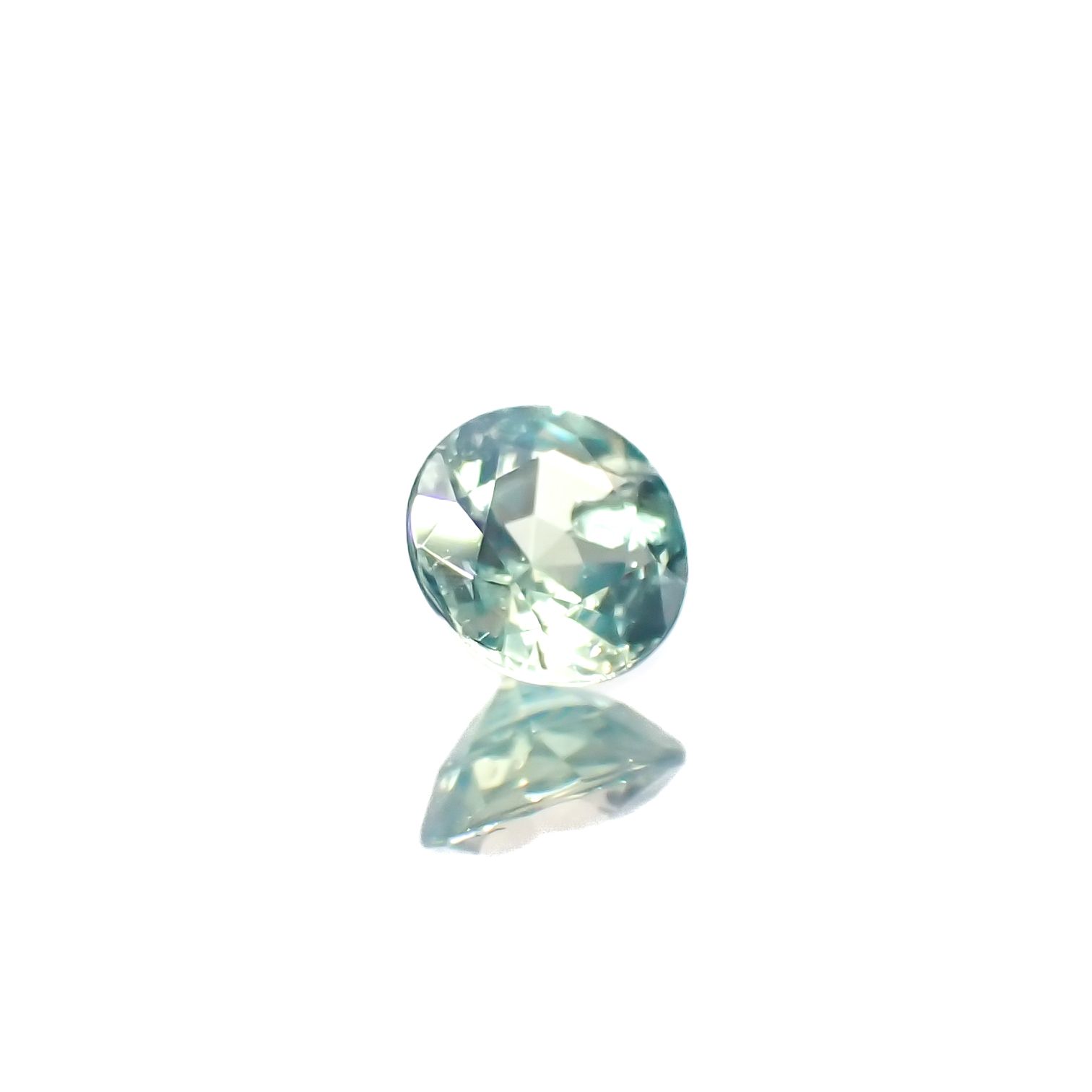 シルキーアレキサンドライト(宝石名アレキサンドライト)ブラジル・ミナスジェライス州ヘマチタ鉱山産 0.18ct 識別済[240527400]3.5x3.5mm前後