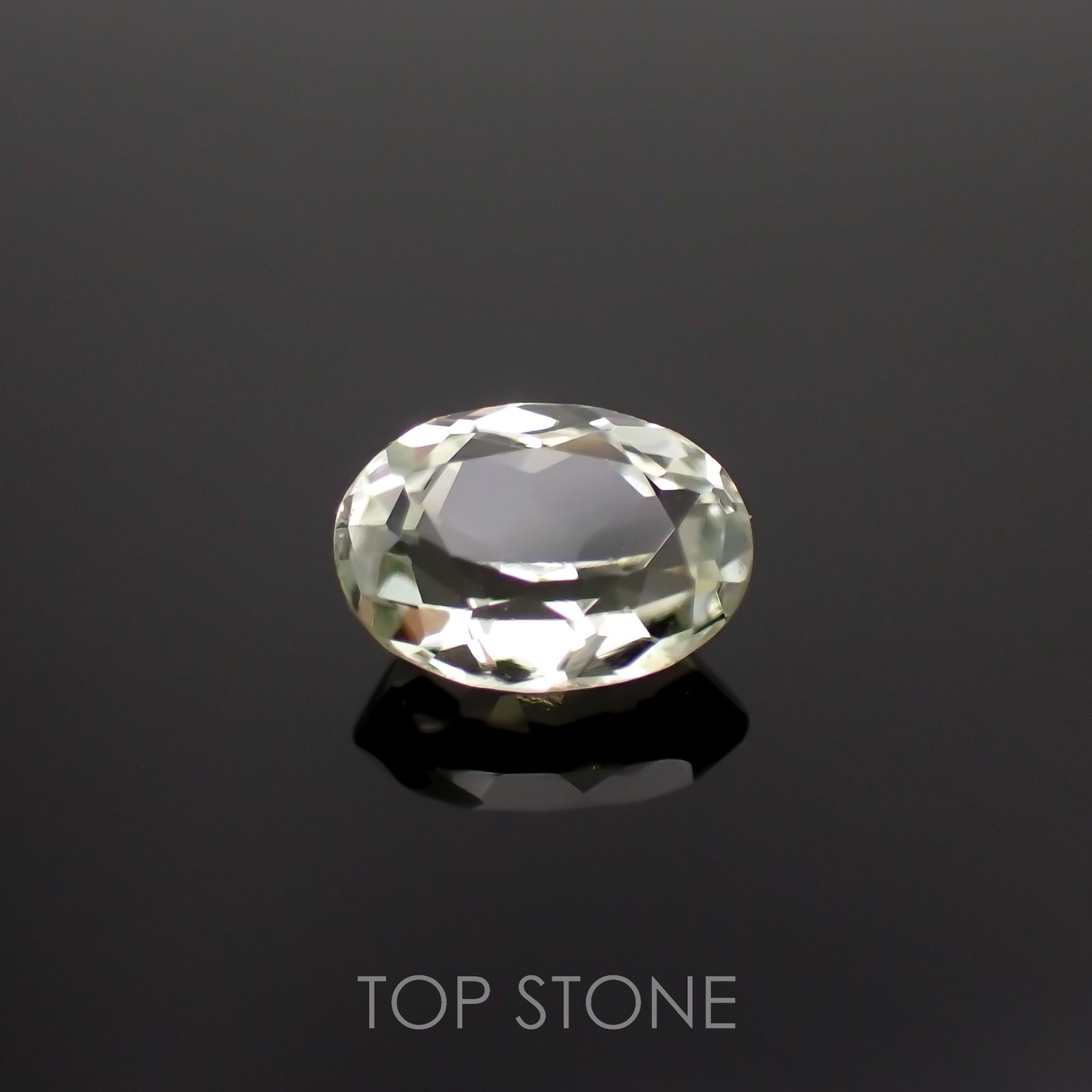 シリマナイト(宝石名シリマナイト)インド産 1.39ct 識別済[221018461]8.1x6mm前後