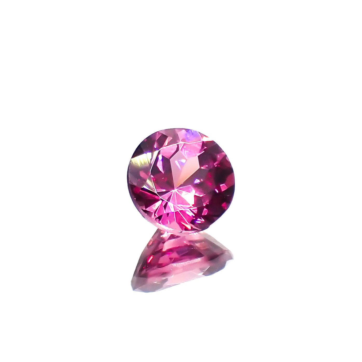 カラーシフトマラヤガーネット タンザニア産 1.01ct[231124337]5.9x5.9mm前後