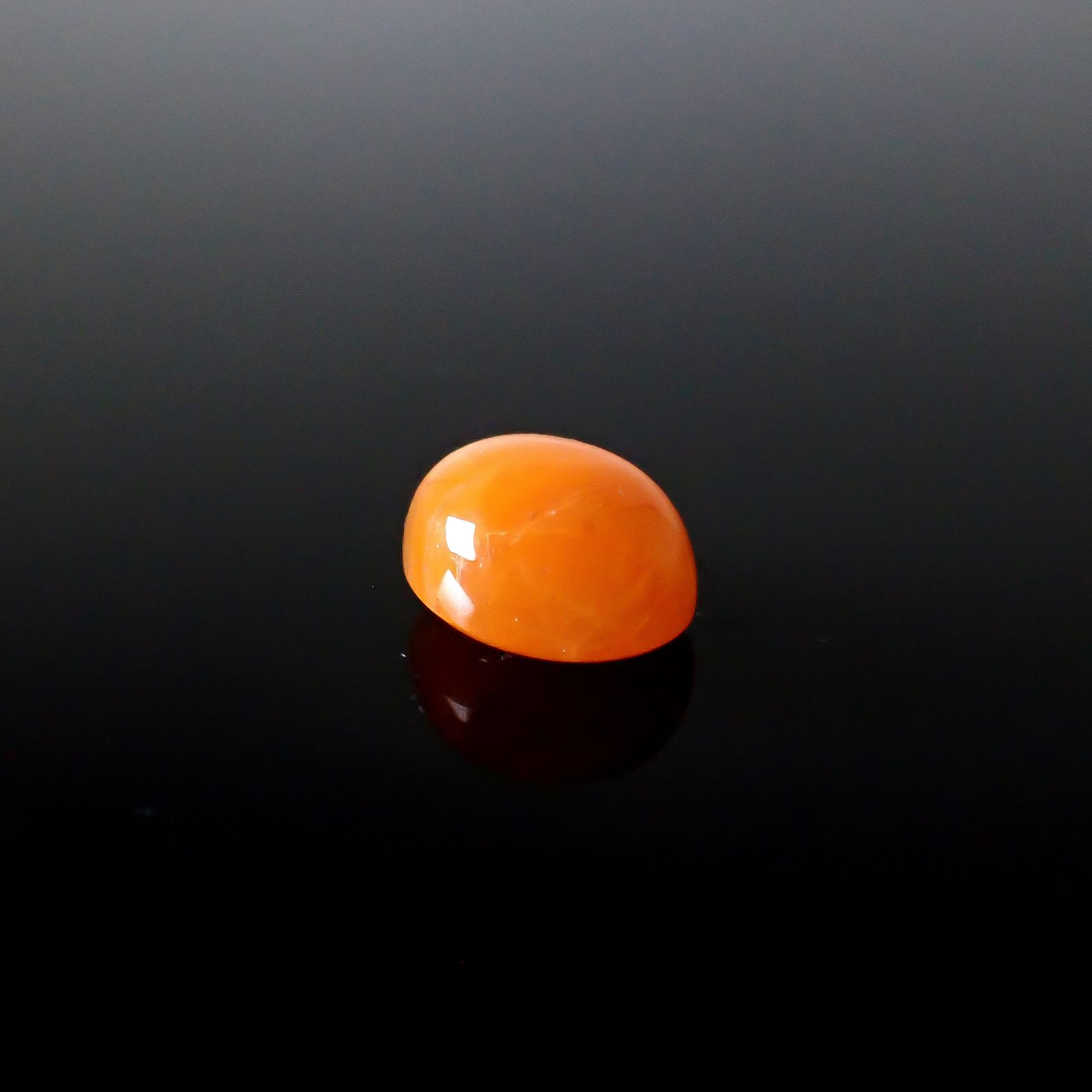 北海道オパール 北海道河東郡鹿追町然別産 2.36ct [250530404]9.5x7.8mm前後