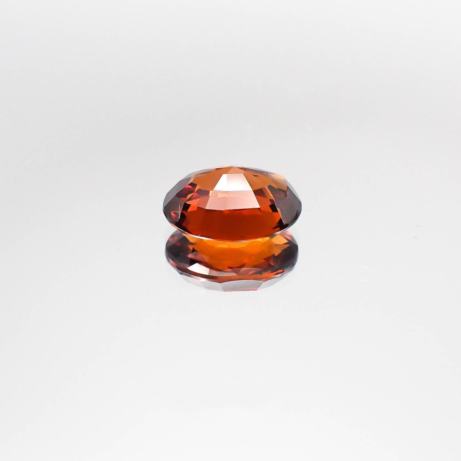 スペサルティンガーネット(宝石名スペサルティン・ガーネット)ナイジェリア産 2.87ct 識別済[230522155]9.3x7.3mm前後