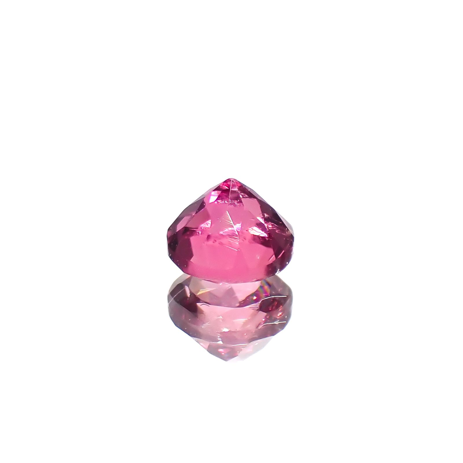 ルベライト ブラジル産 0.32ct[240628078]4.1x4.1mm前後