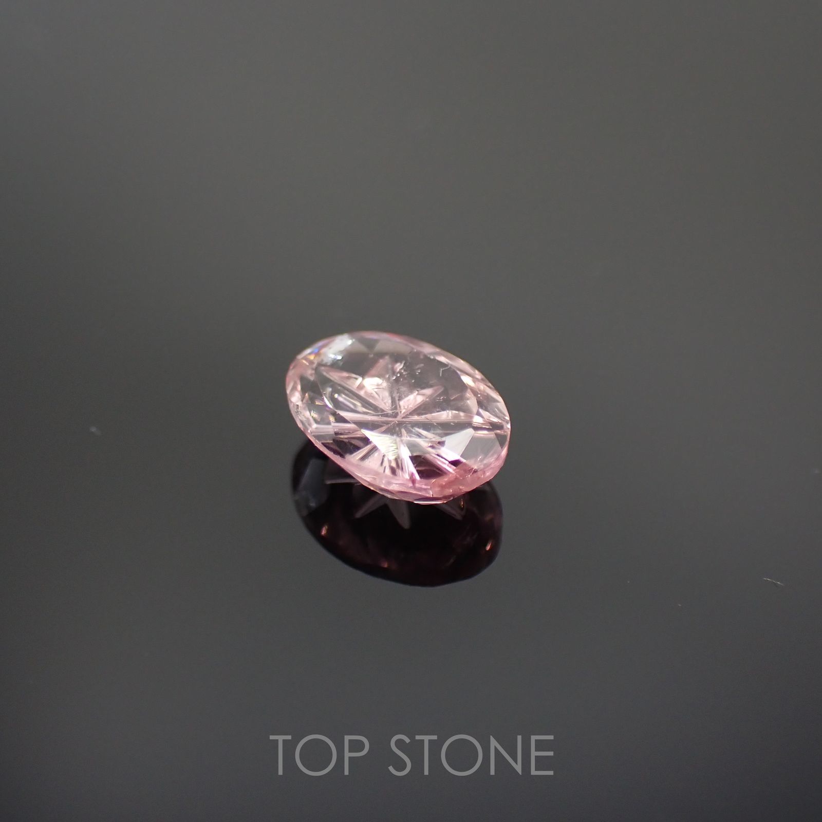 ◇甲州貴石切子Plus Three◇バイカラートルマリン カード付き(宝石名トルマリン)ルワンダ産 1.12ct 識別済[220114593]8.1x6.1mm前後