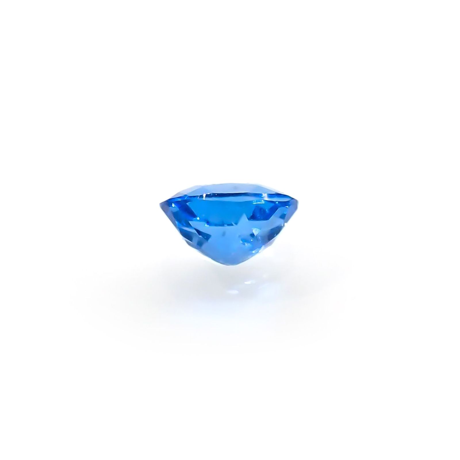 アウイナイト フルオレッセンス(宝石名アウイナイト)ドイツ産 0.035ct 識別済[220515886]2.4x1.7mm前後