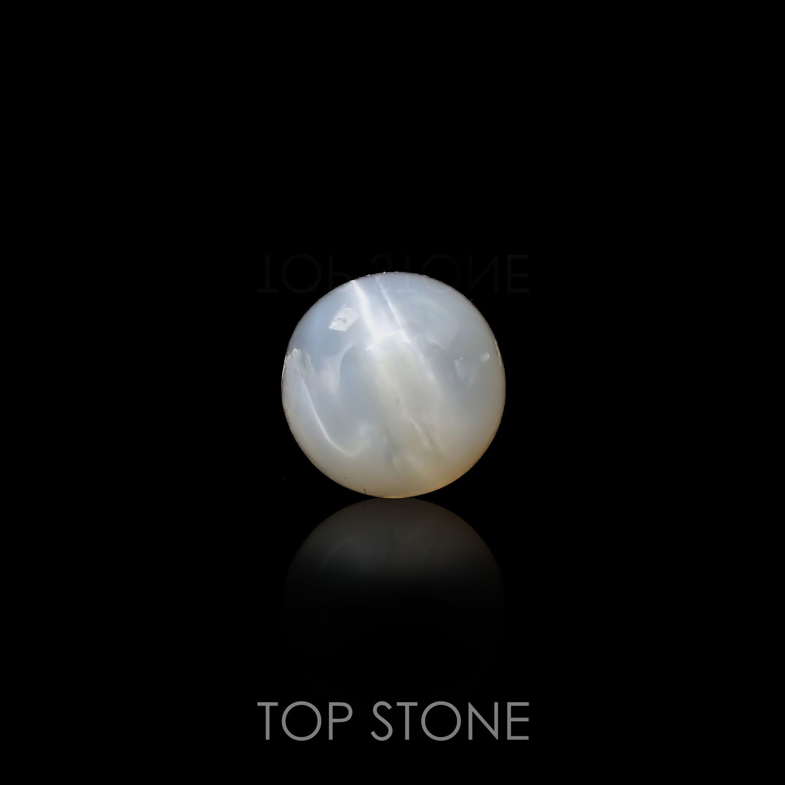 オパールキャッツアイ ブラジル・バイーア州産 1.97ct[220917859]8.2x8.1mm前後