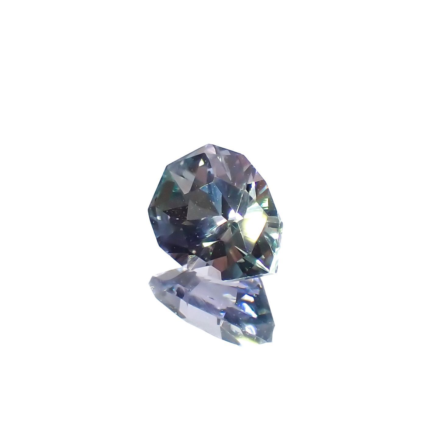 ◇カスタムカット◇バイカラータンザナイト 非加熱(宝石名ゾイサイト)タンザニア産 0.72ct 識別済[221118968]6.8x5.1mm前後