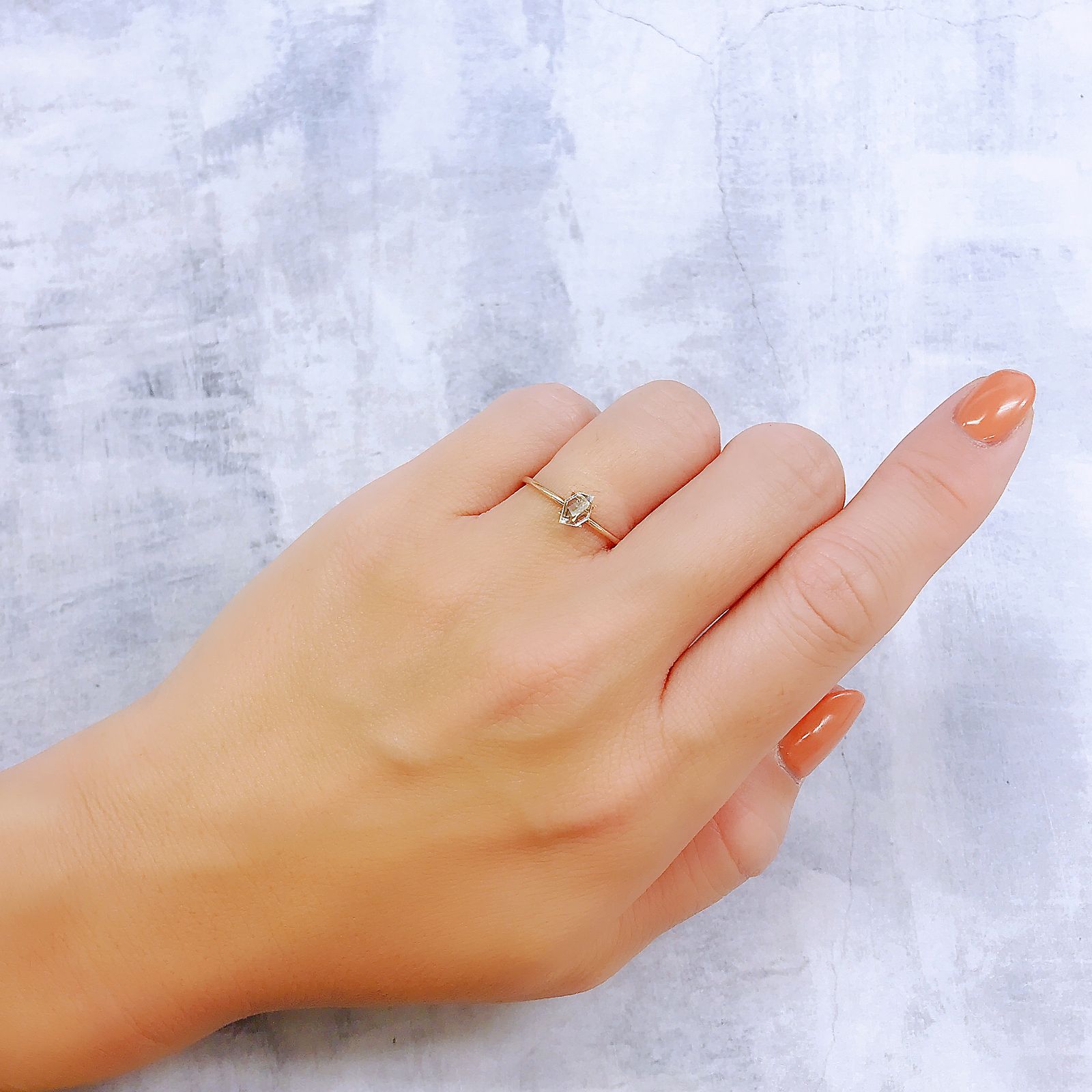 ◇カスタムカット◇オイルインクォーツ パキスタン産 0.38ct[221018534]6.3x4mm前後