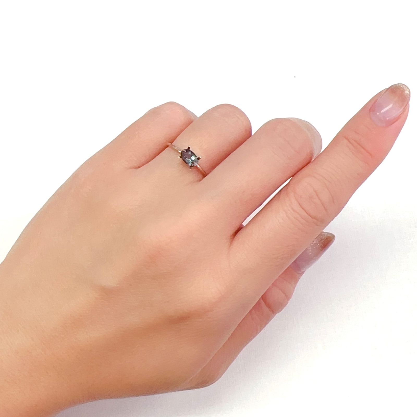 カラーチェンジアンデシン モンゴル産 0.40ct[231023557]6.1x3.9mm前後
