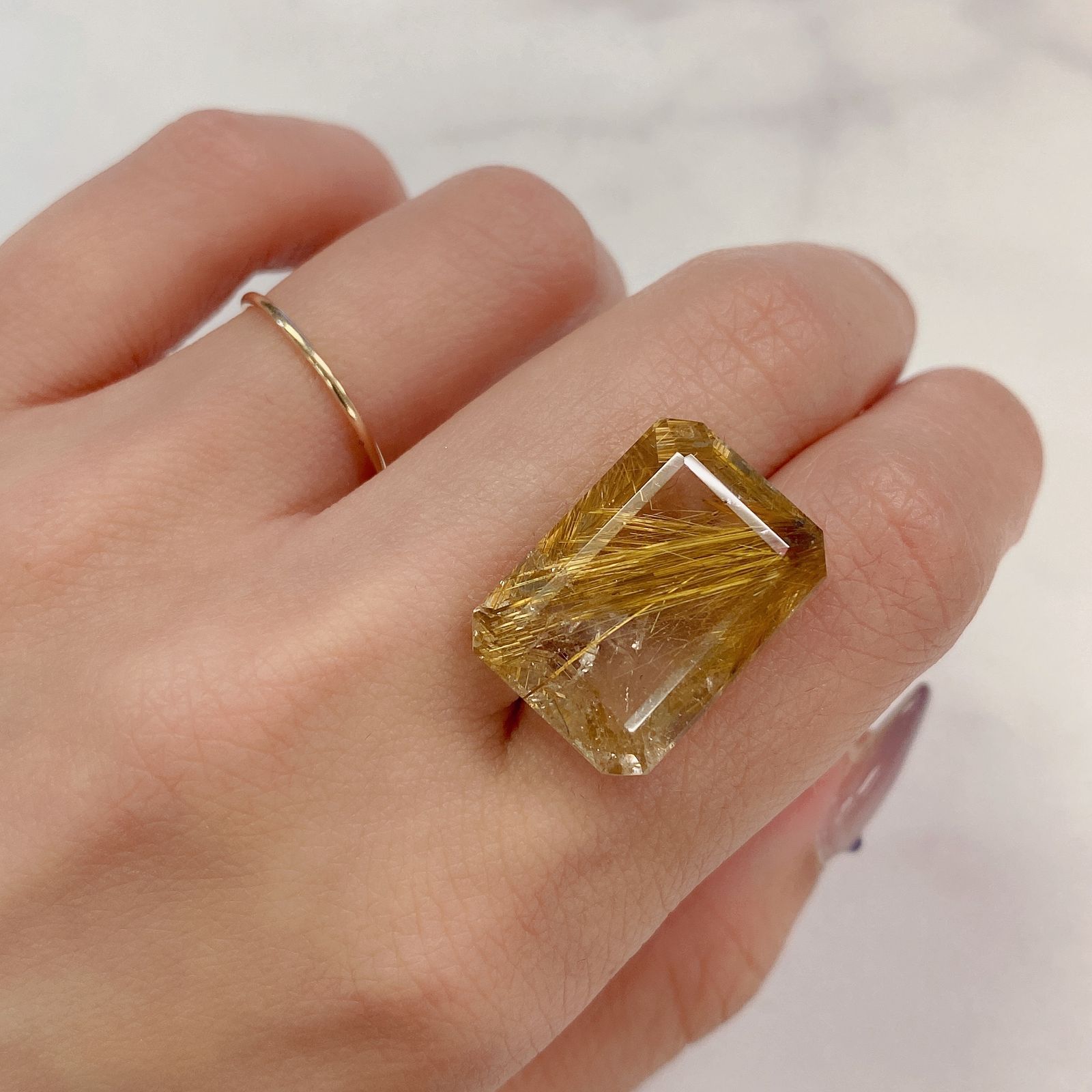 ルチルクォーツ(宝石名ルチルレイテッド・クォーツ) ブラジル産 20.28ct 識別済[21019130]20.9×15mm前後
