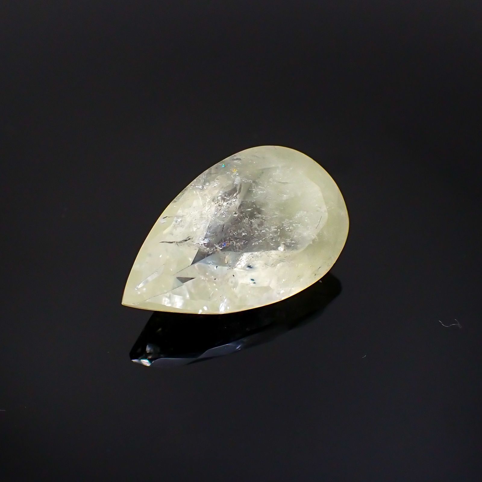 サルファーインクォーツ ブラジル産 8.88ct[231124308]19.5x11.7mm前後