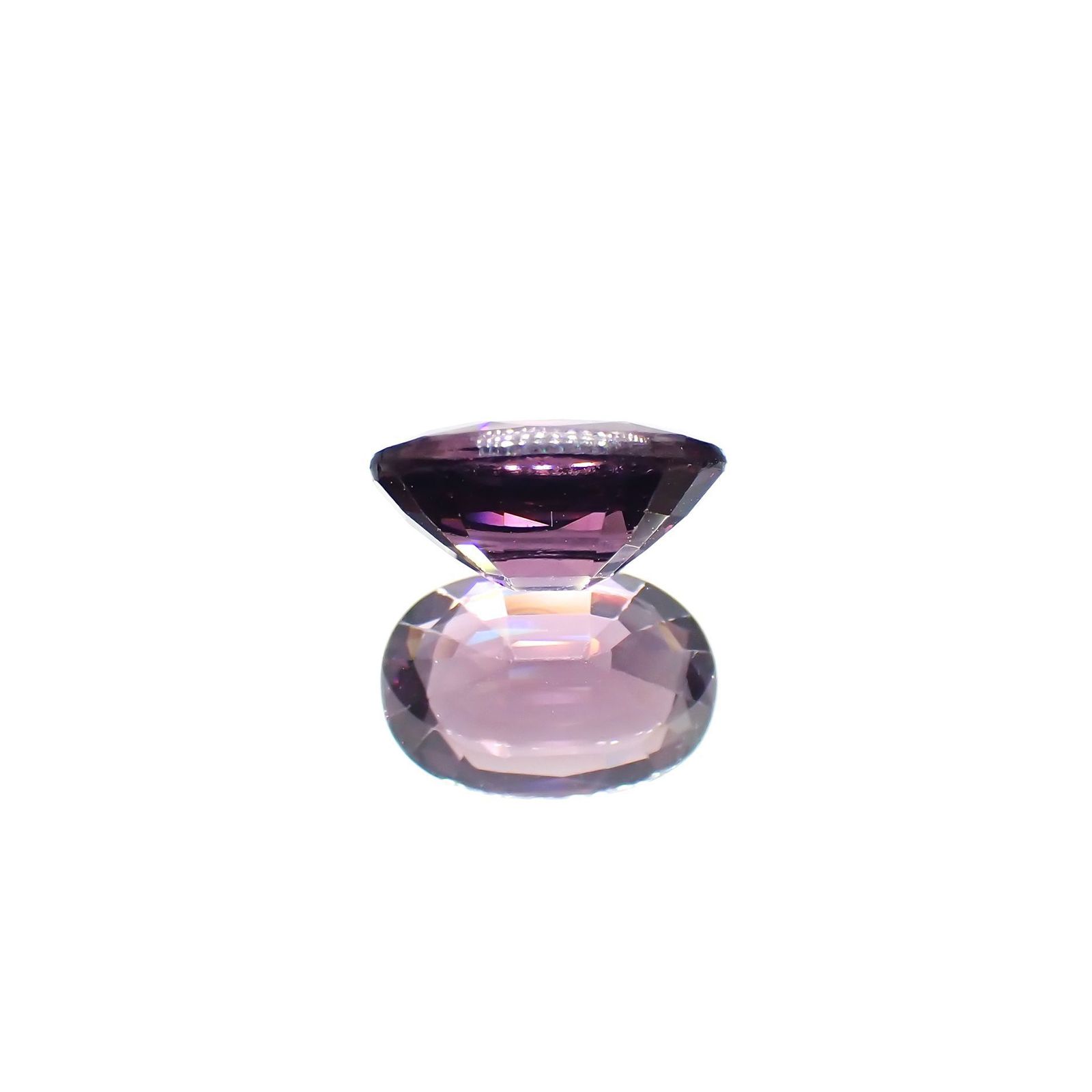 パープルスピネル(宝石名スピネル)ビルマ産 識別済 1.96ct / 9.1x6.4mm前後 [231124301]