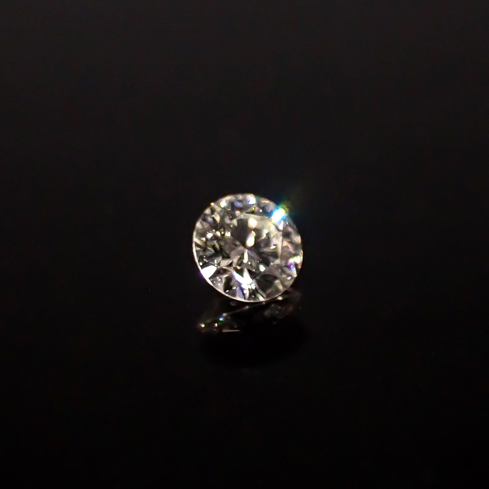 ダイヤモンド SI1-VS ハート&キューピッド 0.070ct / 2.6x2.6mm前後 [251031185]