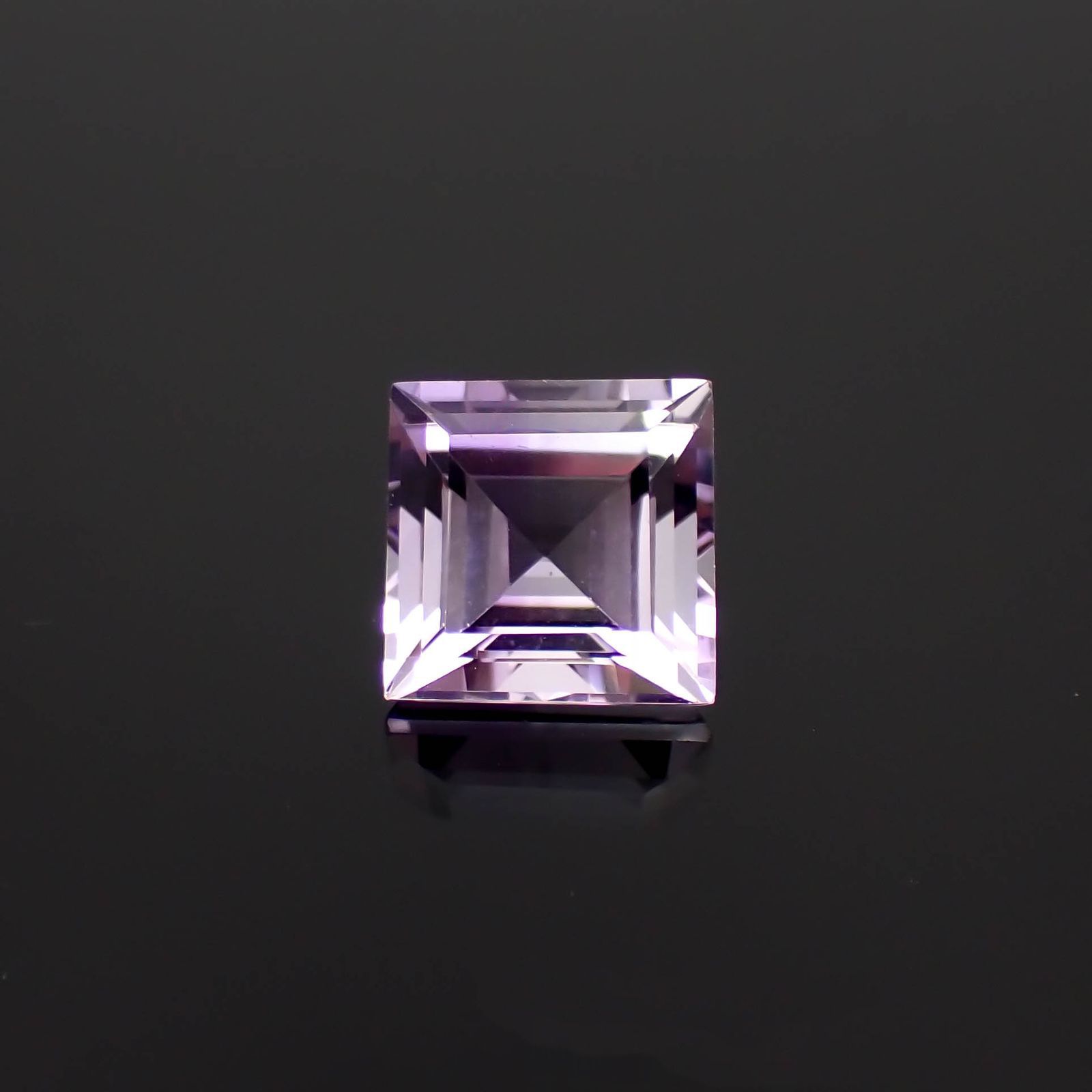 アワーグラスアメジスト モロッコ産 3.35ct[221219626]8.9x8.8mm前後
