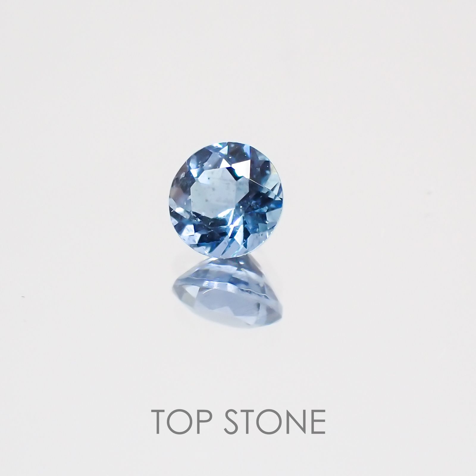 サンタマリア アクアマリン ブラジル・サンタマリア鉱山産 ルース 0.23ct[21029127]4×4mm前後