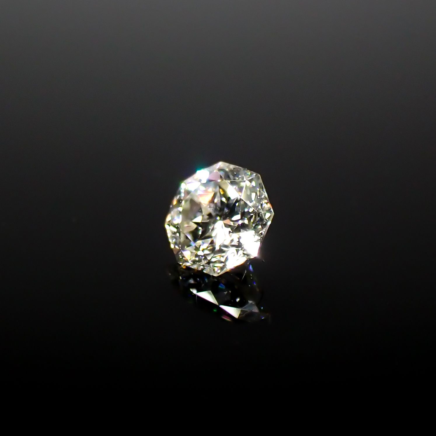◇オクタゴンカット◇ダイヤモンド 0.12ct[240427029]3x3mm前後