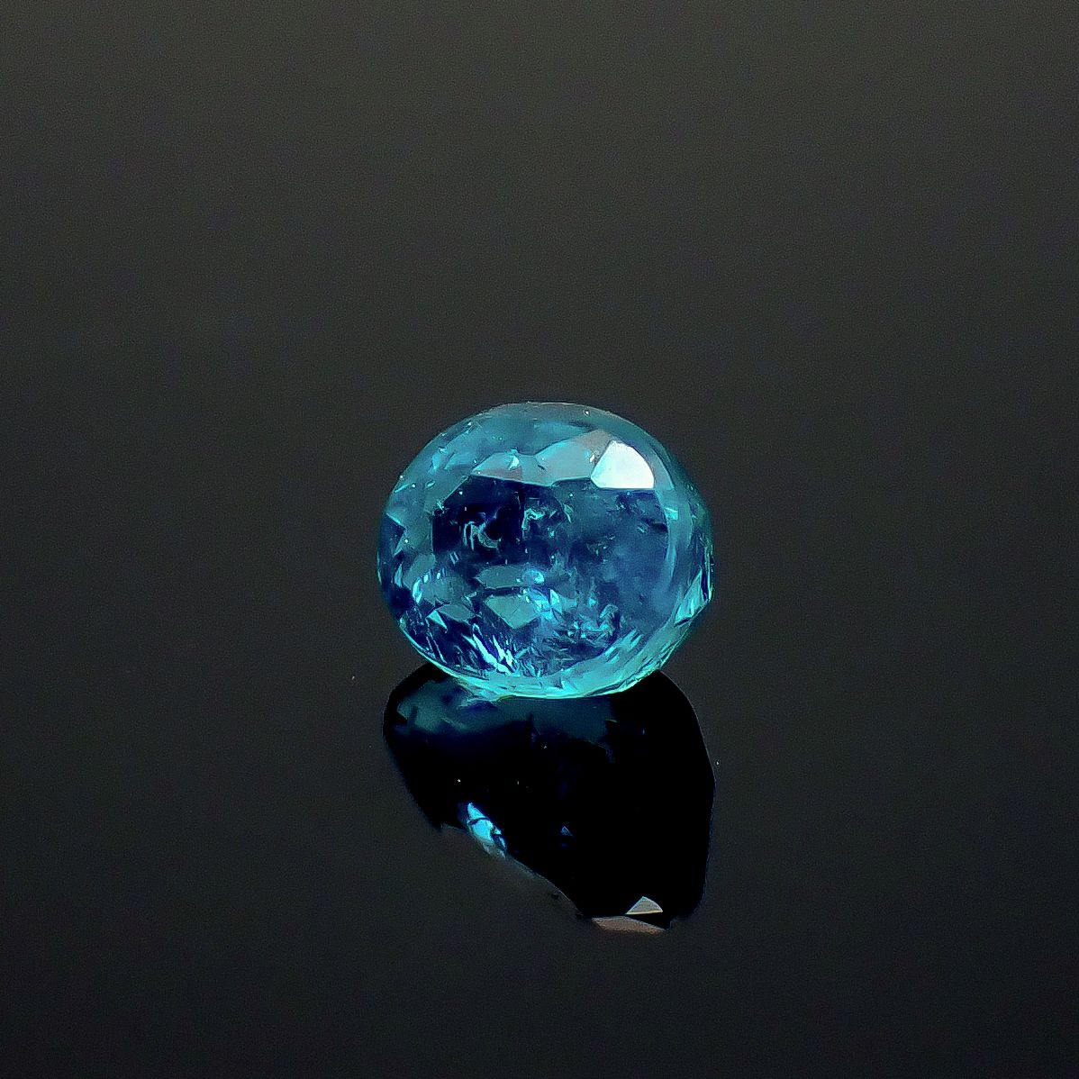 パライバトルマリン(宝石名トルマリン/別名パライバ・トルマリン)エチオピア産 GIA鑑付 0.38ct / 4.61x3.53mm前後 [260933192]