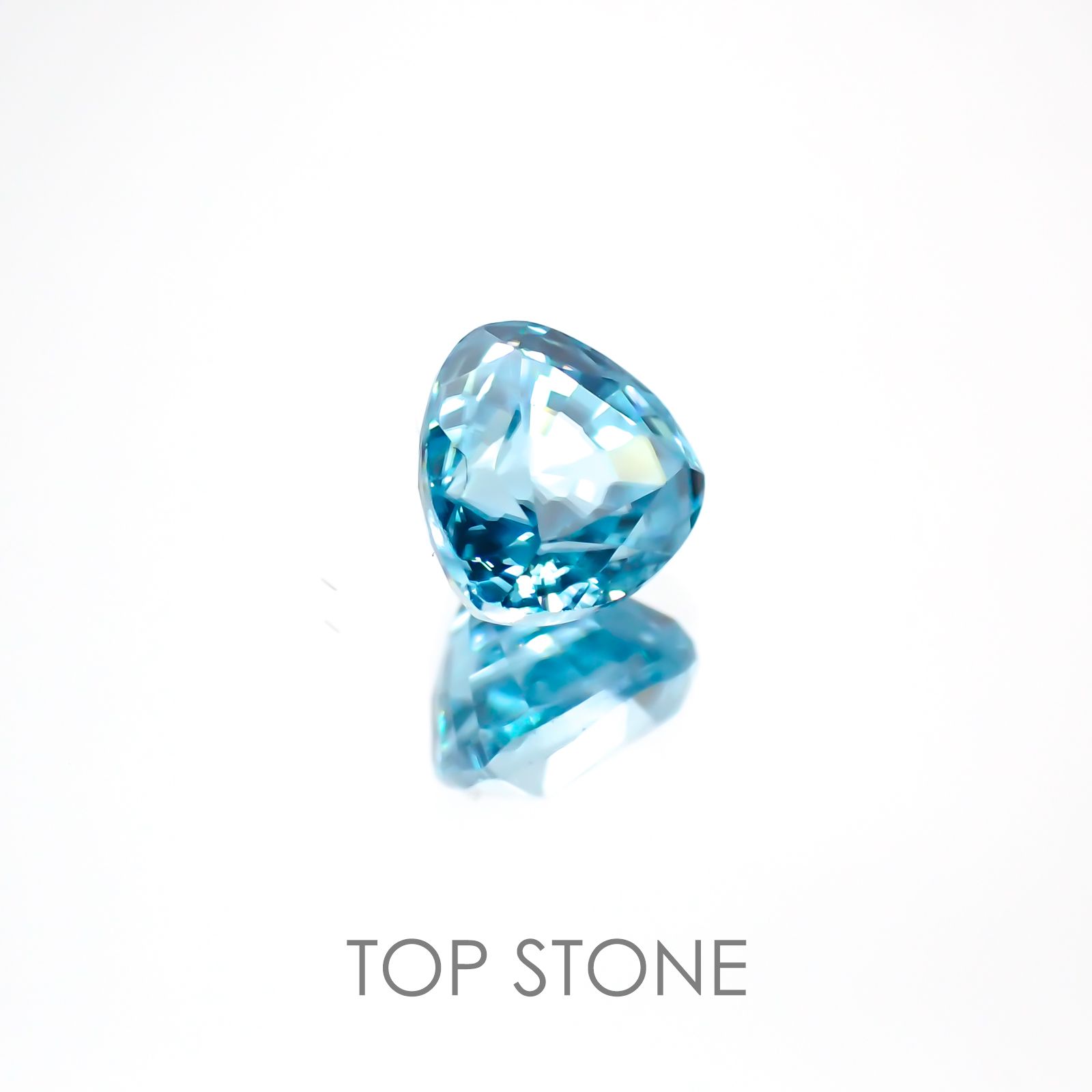 ブルージルコン カンボジア産 ルース 1.42ct[20117921]6×5.9mm前後
