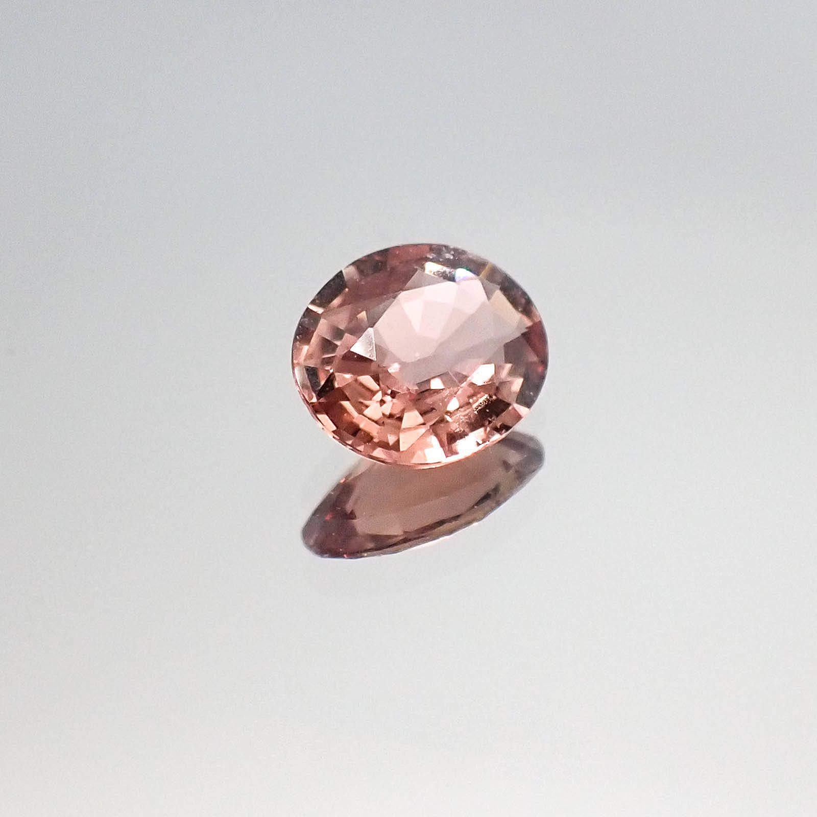 パパラチャサファイア スリランカ産 0.49ct CGL鑑付[20062896]5.8×4.9mm前後