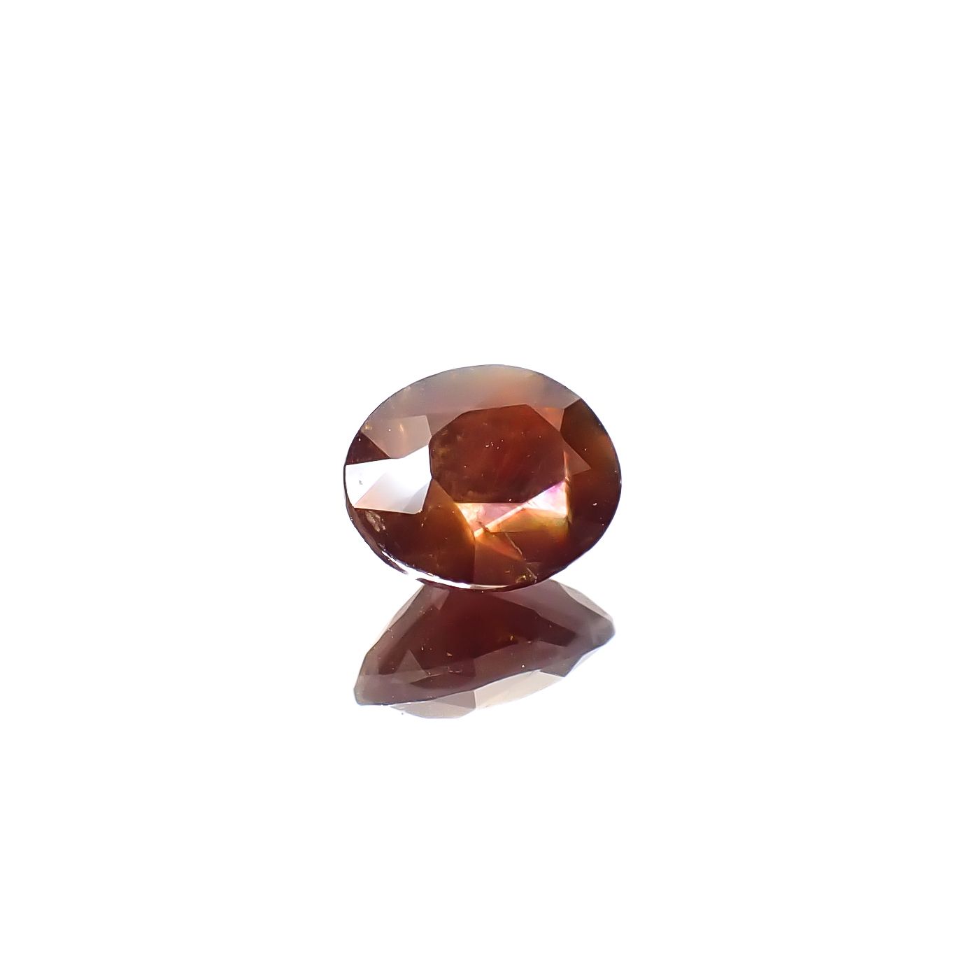 レインボーガーネット 日本・奈良県産 1.65ct [250129674]7.6x6.3mm前後