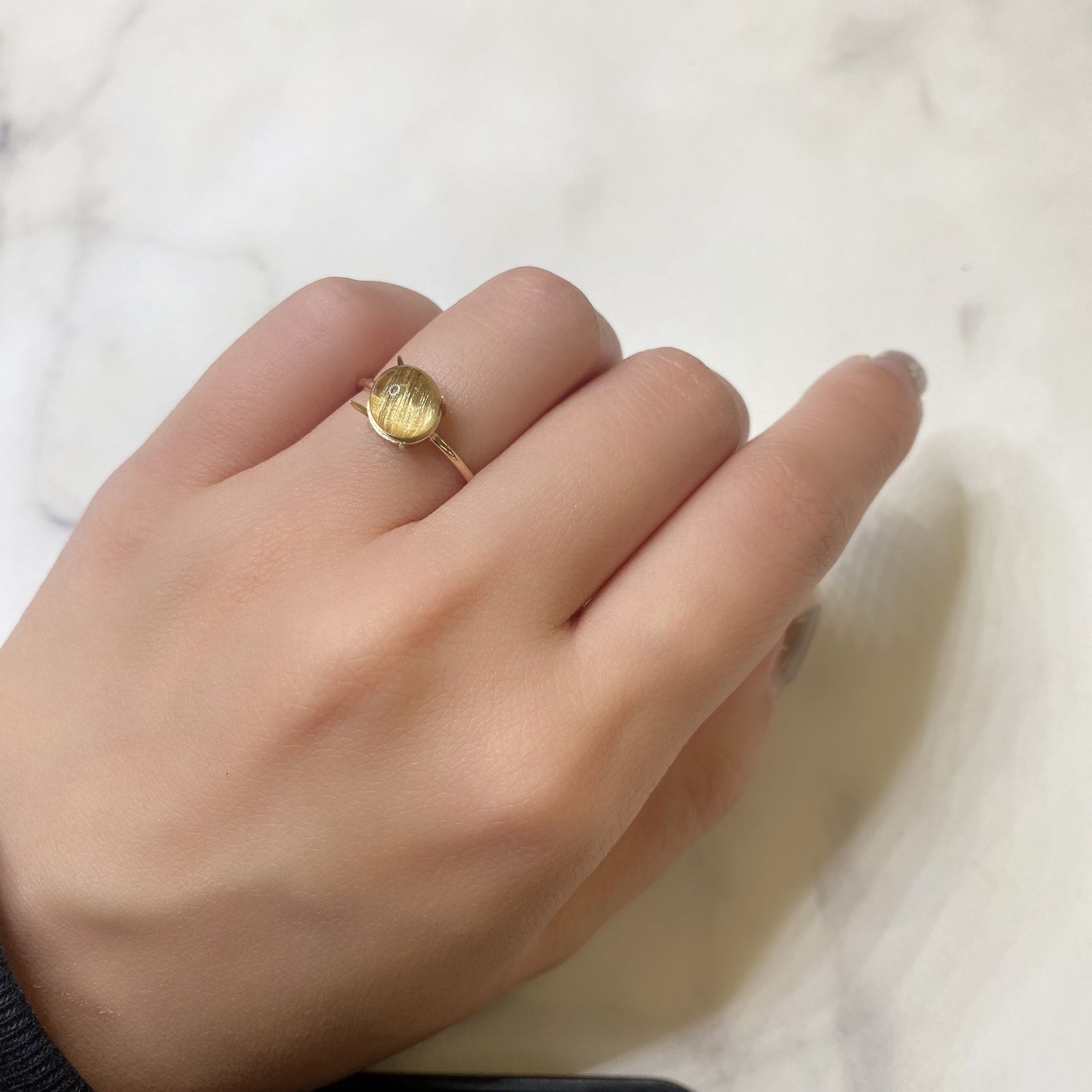 ルチルクォーツ(宝石名ルチルレイテッド・クォーツ) ブラジル産 2.52ct 識別済[211013310]7.6×7.4mm前後