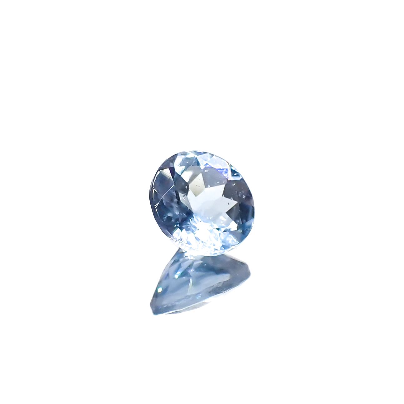 アクアマリン(宝石名アクアマリン)モザンビーク産 0.42ct 識別済[240226012]5x5mm前後