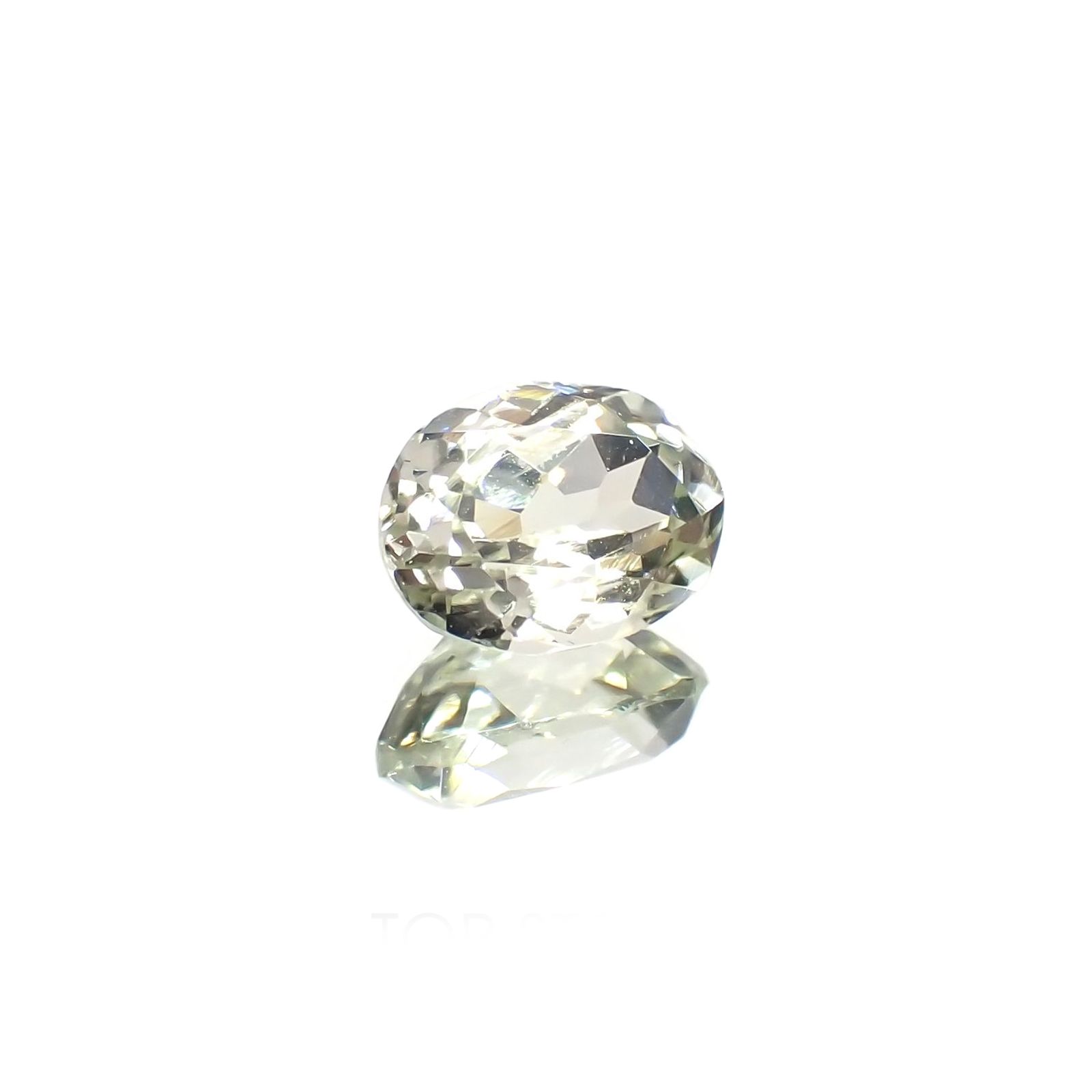 シリマナイト(宝石名シリマナイト)インド産 識別済 1.54ct / 8.1x6.2mm前後 [221018464]