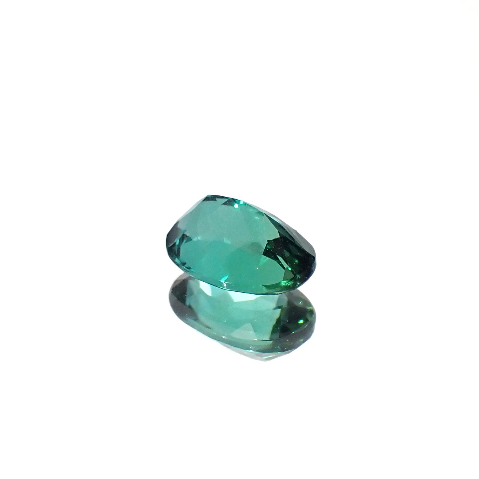 ブルーグリーントルマリン ブラジル産 0.87ct[230923528]7.1x5mm前後