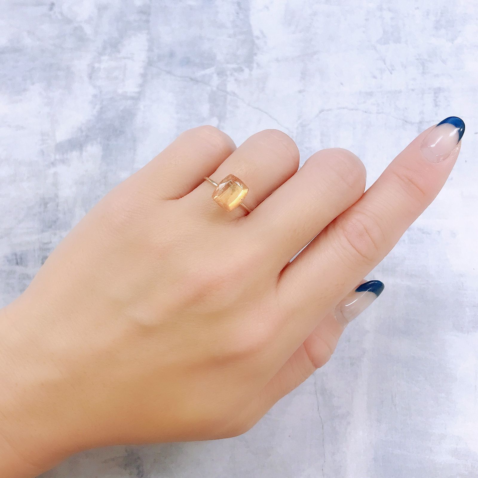 サンストーンスキャポライト(宝石名シーン・スキャポライト)タンザニア産 2.60ct 識別済[221219274]9.2x8.1mm前後
