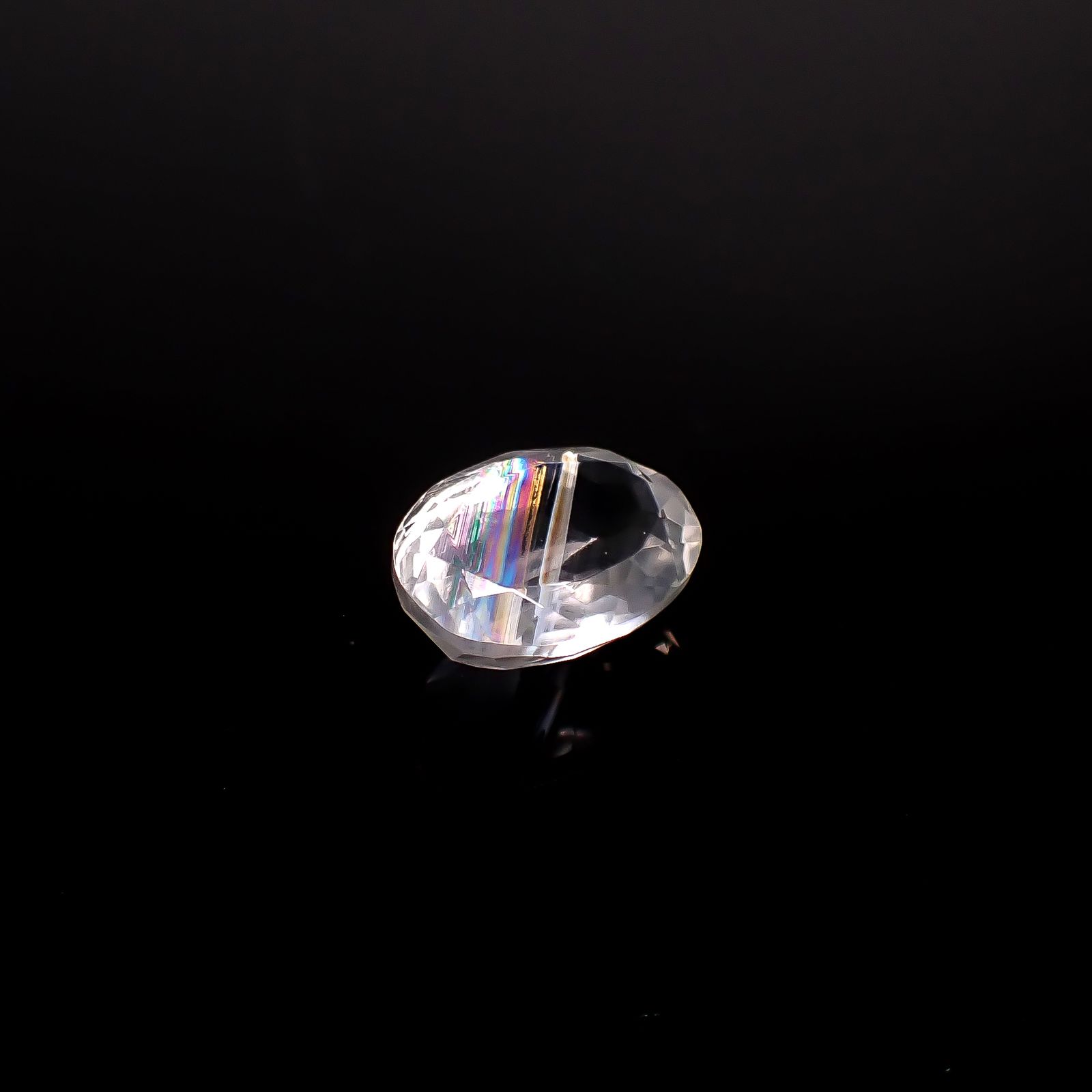 マラウイムーンストーン マラウイ共和国産 7.77ct / 15.4x11.3mm前後 [260331808]