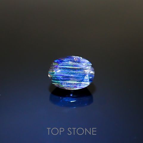 レインボースキャポライト(宝石名イリデッセント・スキャポライト) ブラジル産 1.48ct 識別済[210711525]8×5.9mm前後