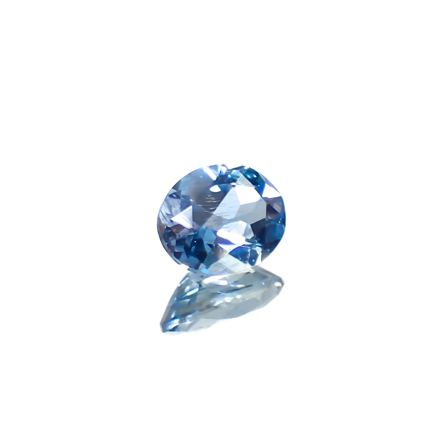 サンタマリアアクアマリン ブラジル産 0.28ct [250329939]5x3.9mm前後