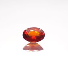クリノヒューマイト(宝石名クリノヒューマイト)パキスタン産 0.43ct 識別済[220115578]5.7x3.9mm前後