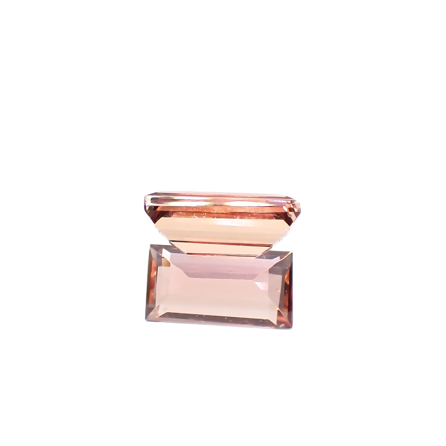 インペリアルトパーズ ブラジル産 0.70ct[231224518]6.9x3.5mm前後