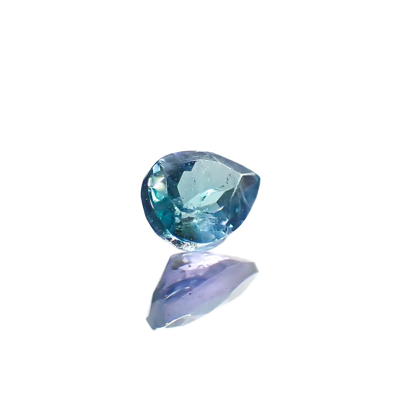 ブルーグリーンコーネルピン(宝石名ブルーグリーン・コーネルピン)タンザニア産 0.15ct 識別済[240527677]3.8x2.8mm前後