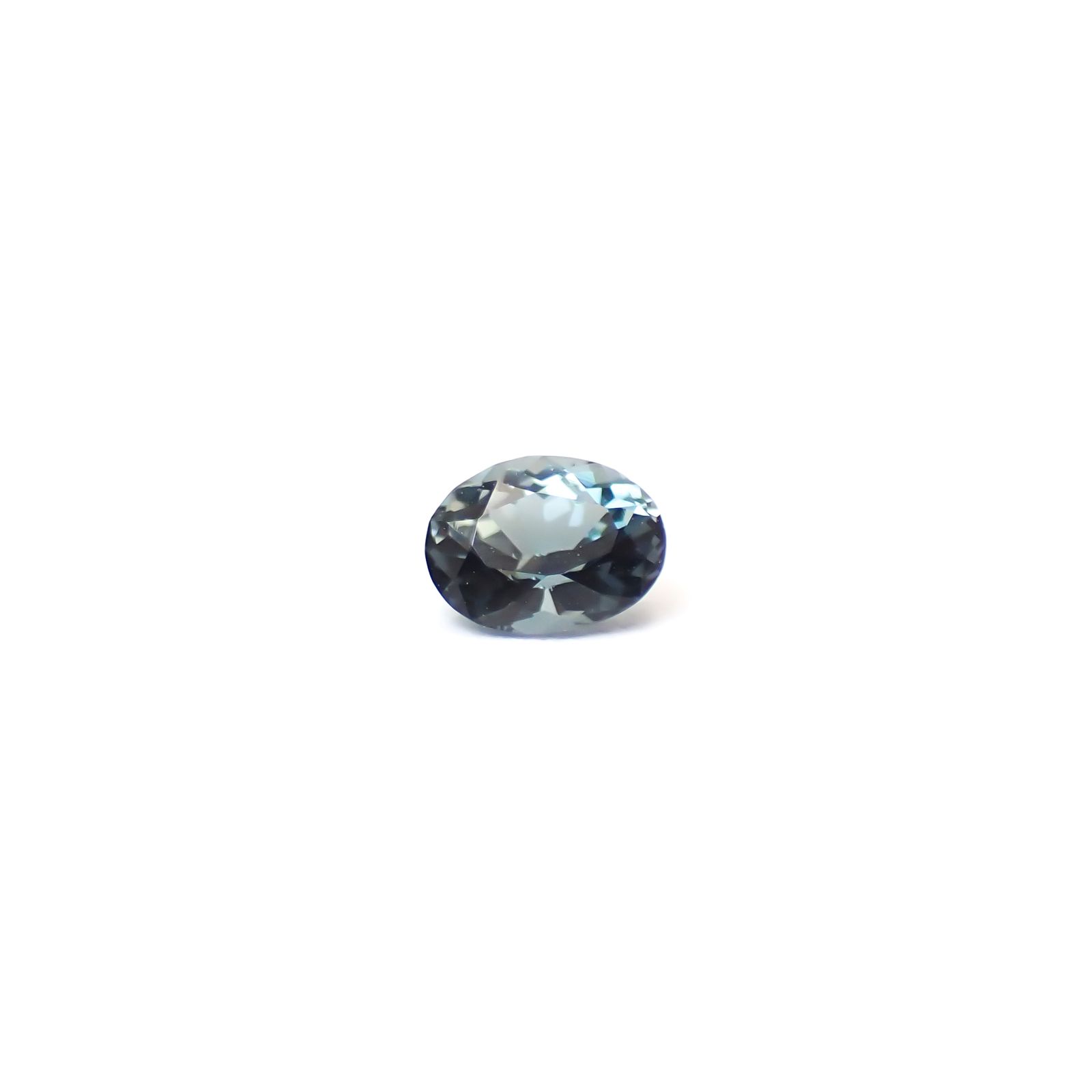 サファリン スリランカ産 0.17ct / 3.9x3mm前後 [260432047]